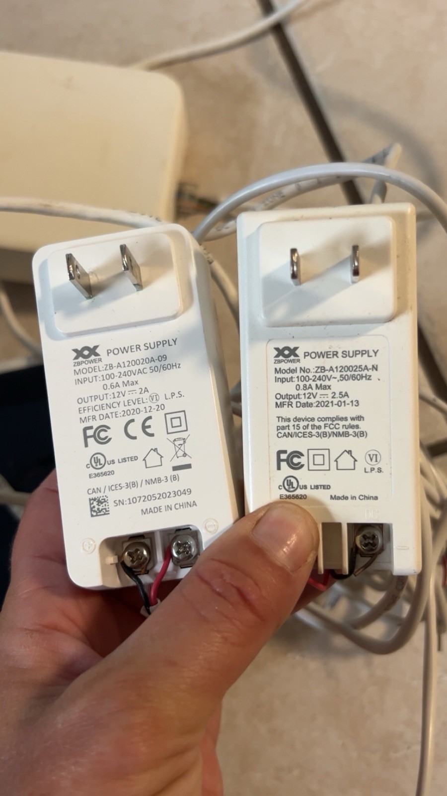 Vivint Smart Hub control panel (Model VS-SH2000-C00)