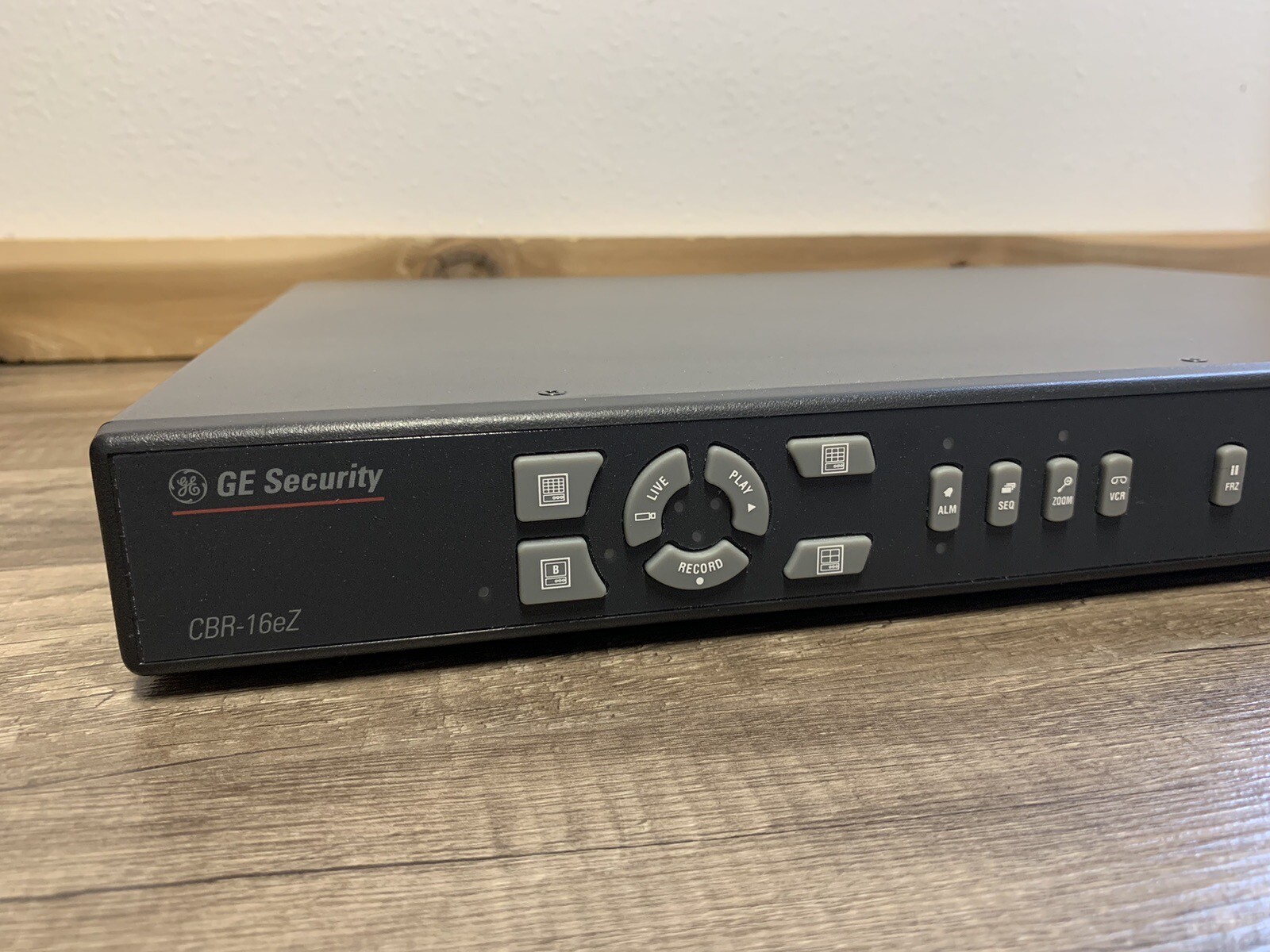 GE Security CBR16EZ Kalatel 16-channel Color EZ Series