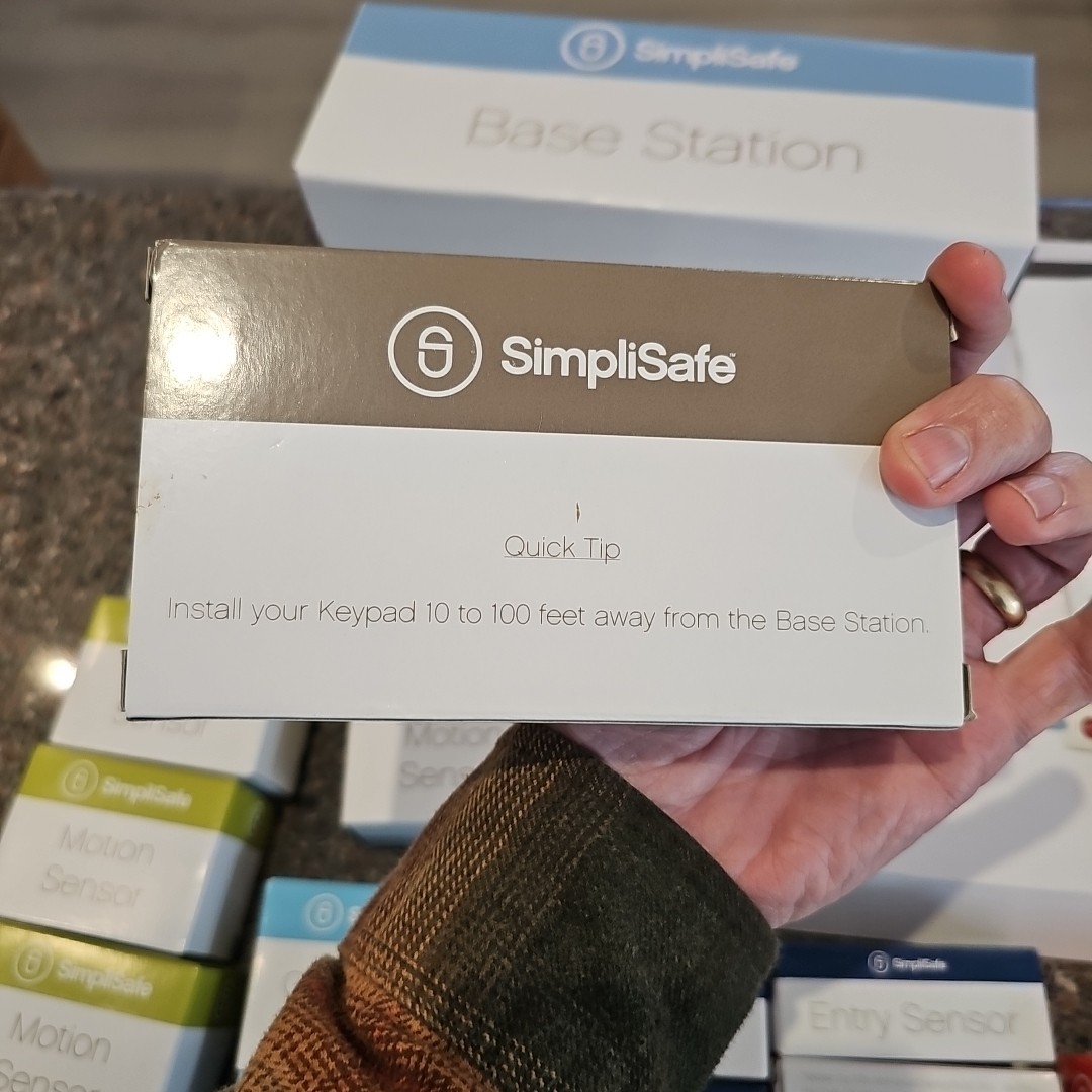 SimpliSafe Home Security System Full 25 Piece Kit NEW SS-1500 Great Bundle