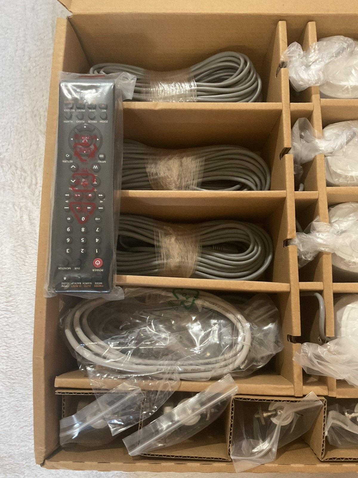 Samsung 4CH Real-Time DVR w/ 4 Hi-Res Cameras 1TB HDD #SDE-3003 New Open Box