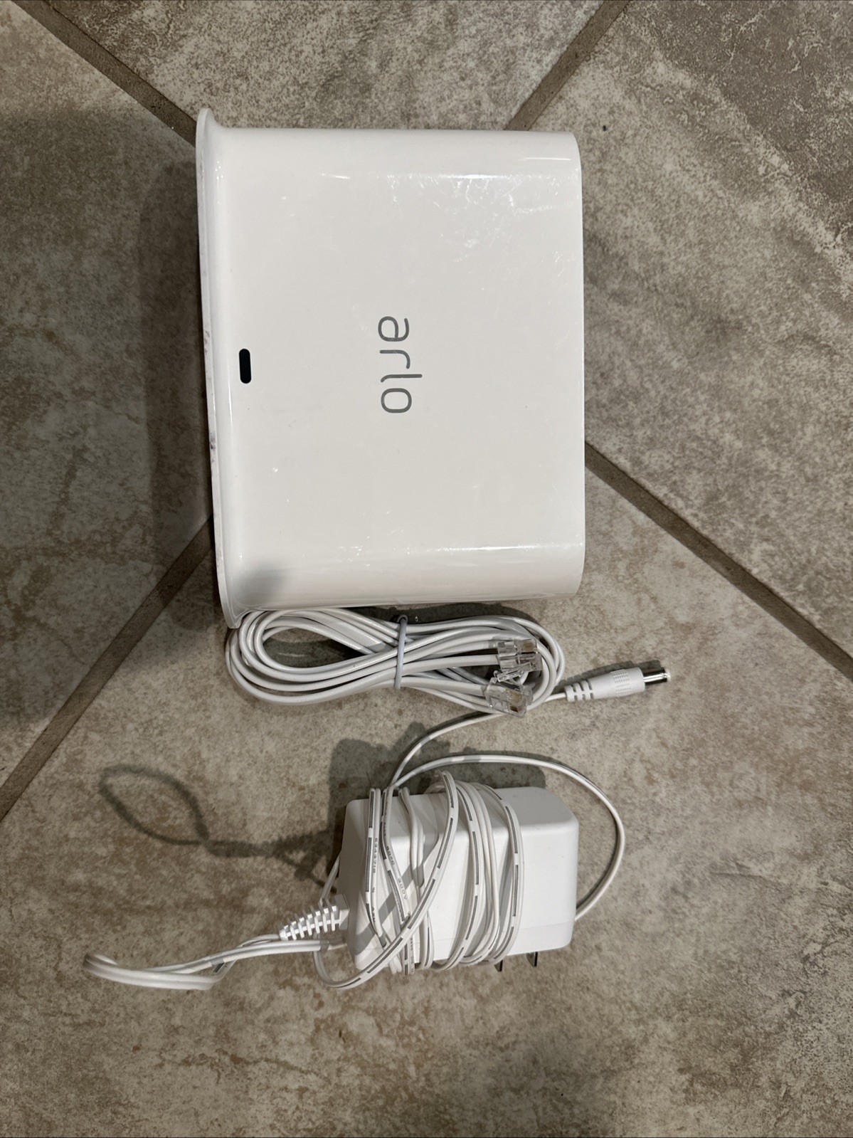 Arlo Ultra VMB4500 Smart Hub Wire-Free Pro, Pro 2, Pro 3 Base Station + ADAPTER