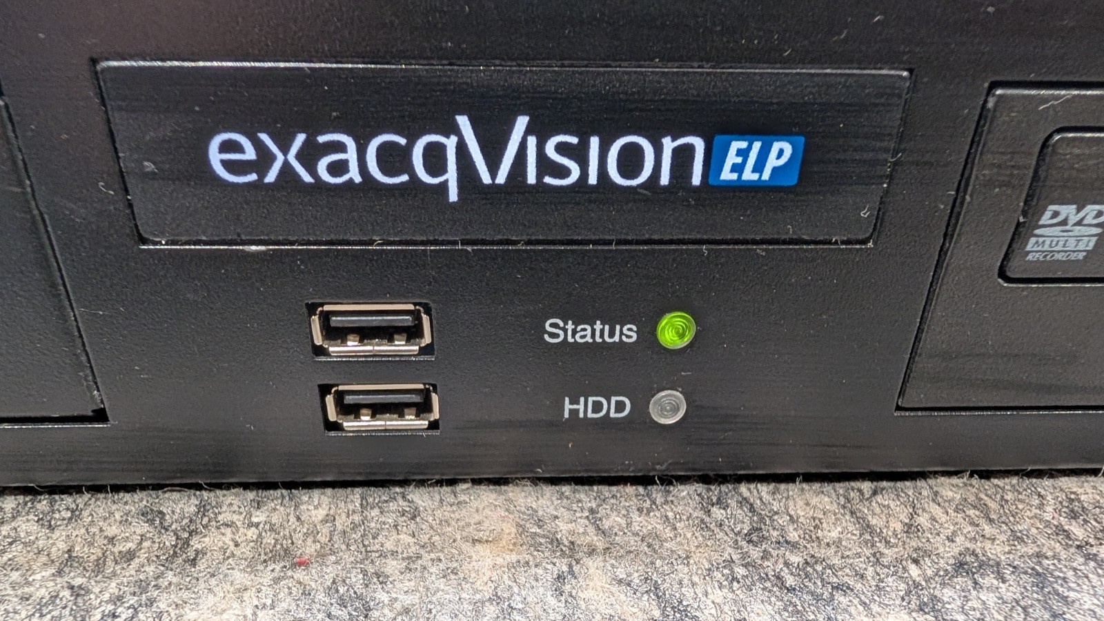 Exacq Vision 0804-02T-ELP Network Video Recorder w/ 2 TB HDD & Keyboard