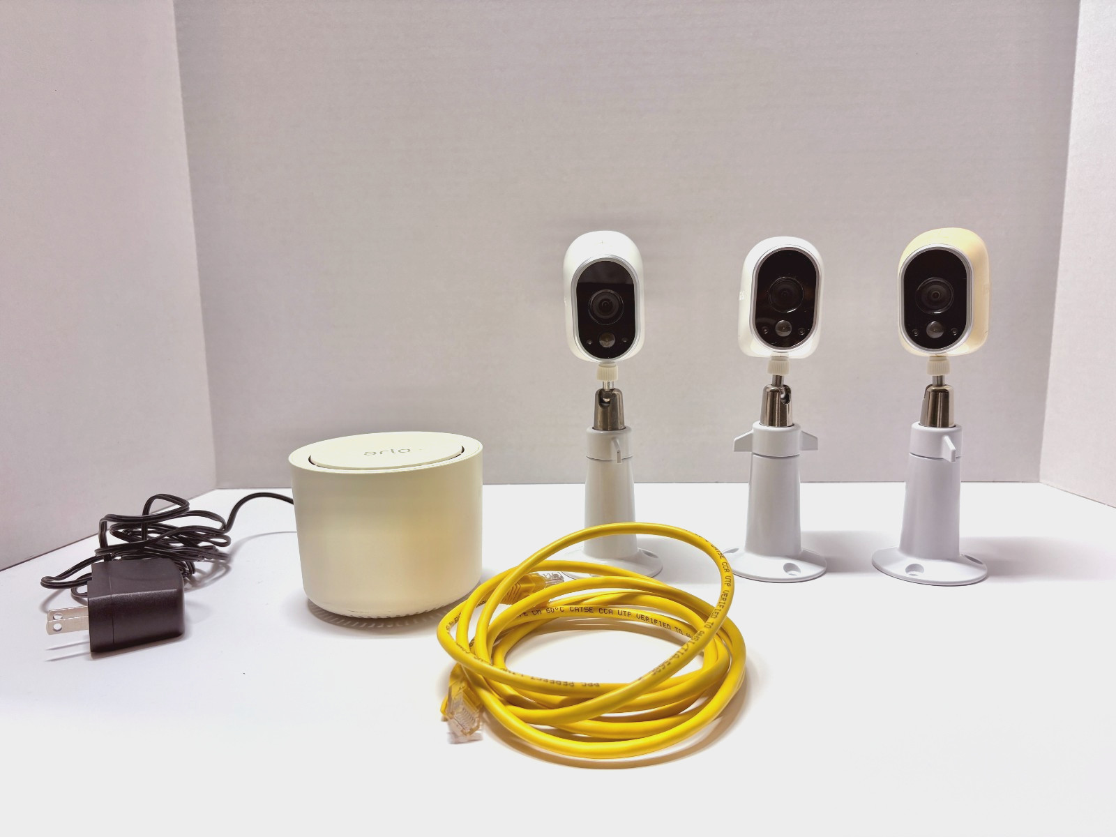 Netgear Arlo Wireless Security Camera and Base Station Kit