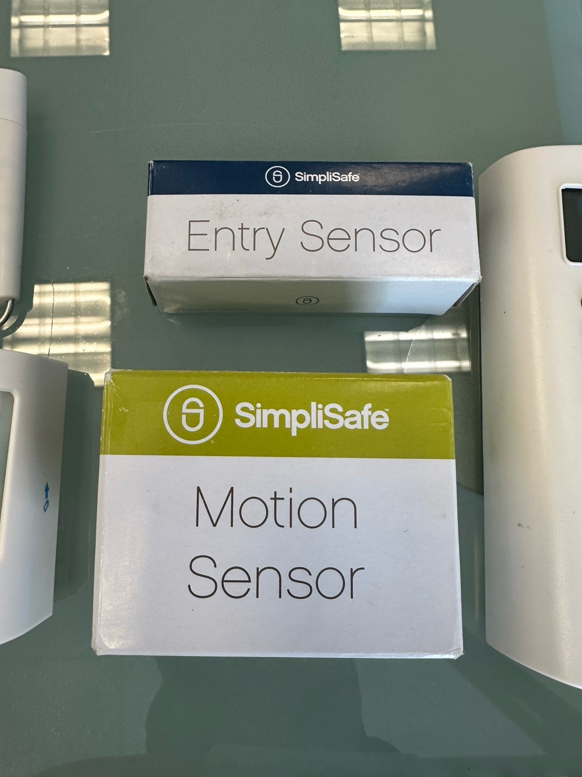 SimpliSafe 1st Gen Security System Complete 12 pieces Sensors, Panic, Motion