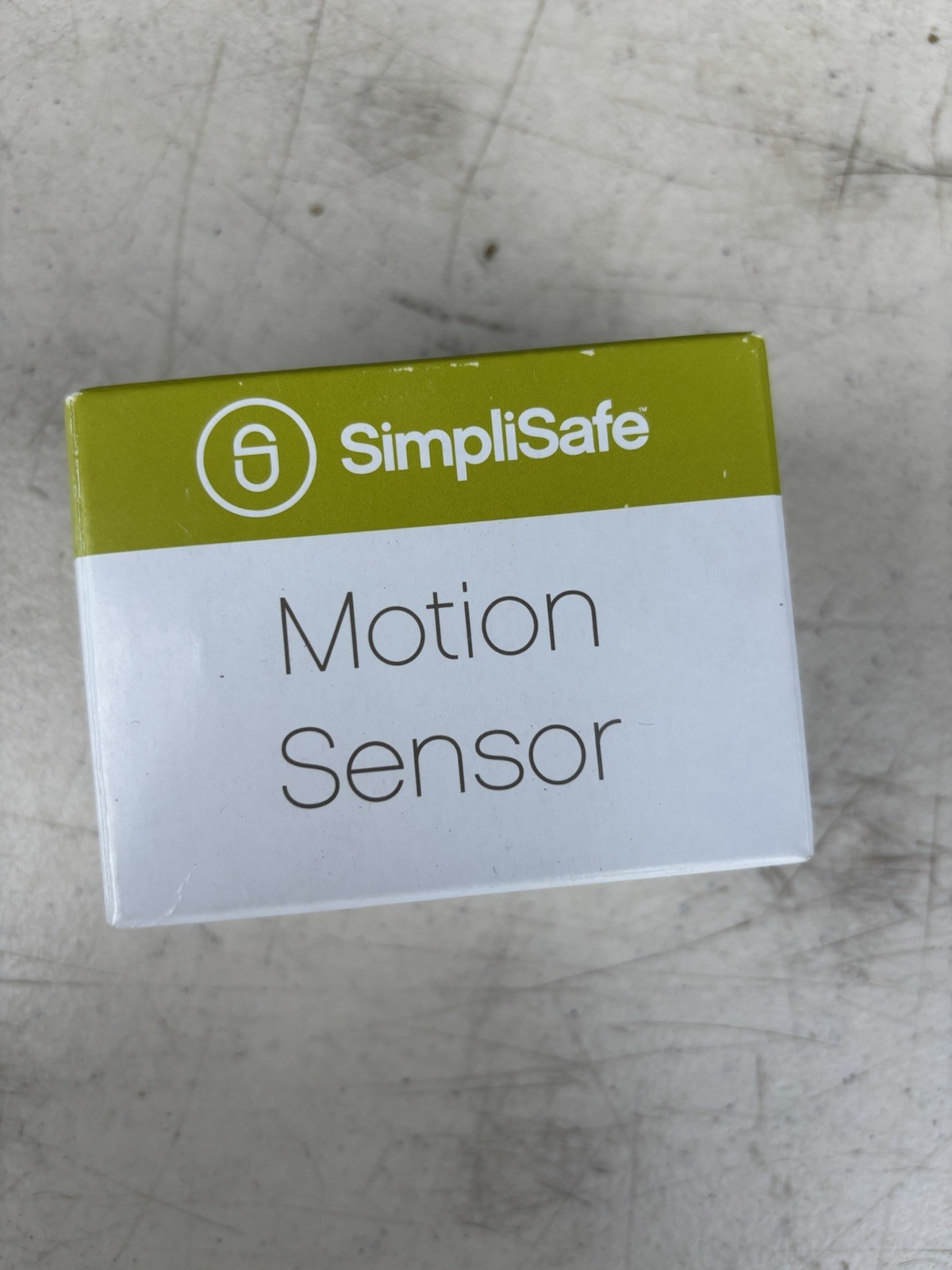 SimpliSafe Home Security System – 1st Generation – 8 Piece Bundle