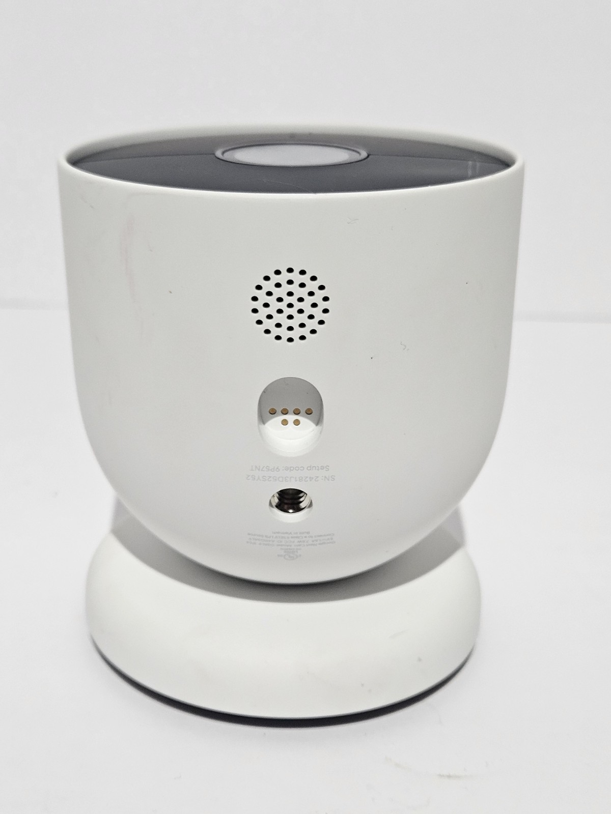 Google Nest Cam Outdoor or Indoor Battery 2nd Gen G3AL9 White With Cable