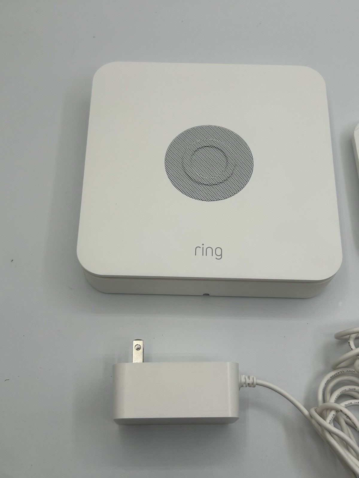 Ring Alarm Base Station US Z Wave 4HB1U9-0EN0 Keypad 5AT2S7