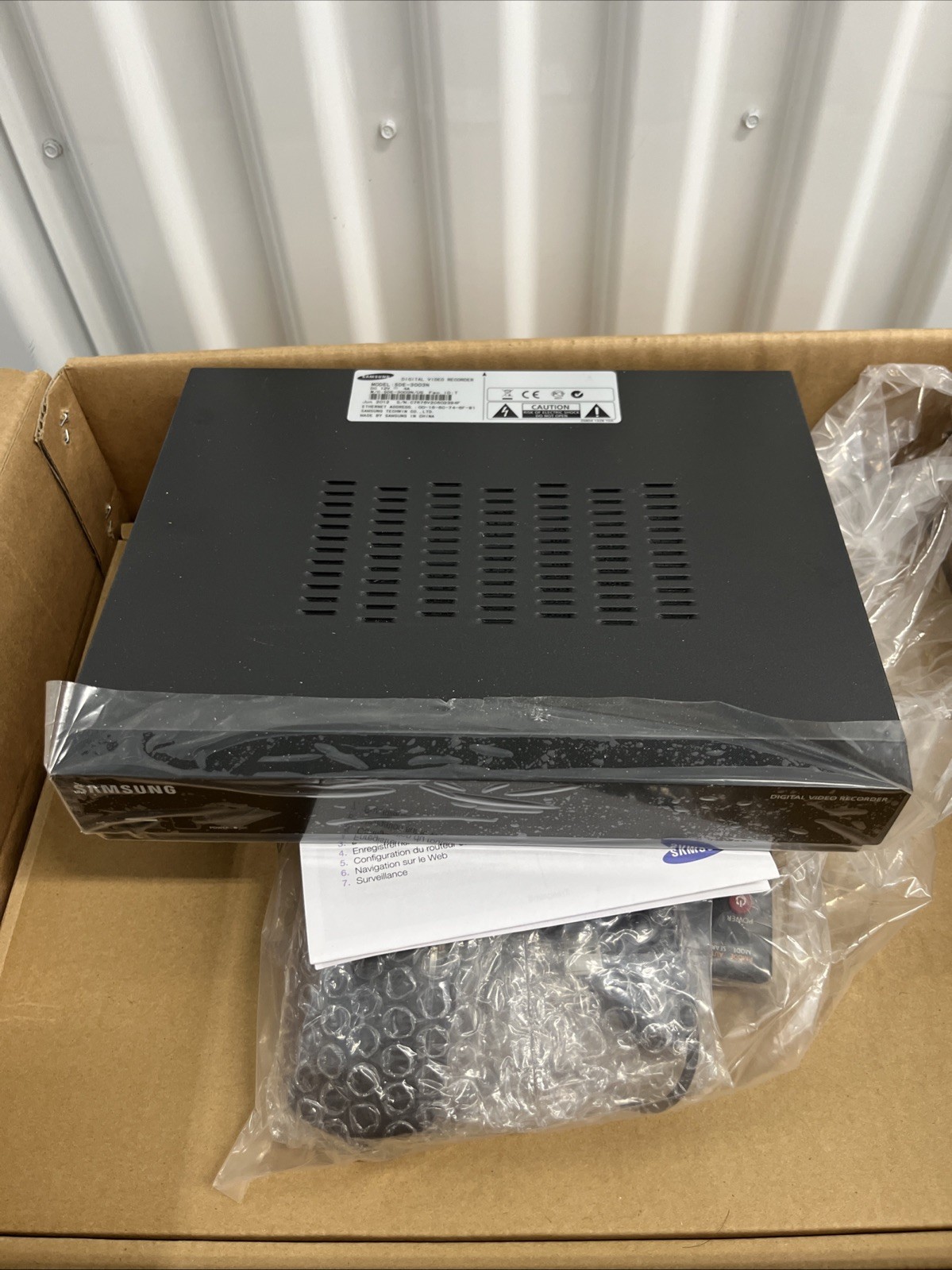 Samsung 4CH Real-Time DVR w/ 4 Hi-Res Cameras 1TB HDD #SDE-3003, NEW (Open Box)
