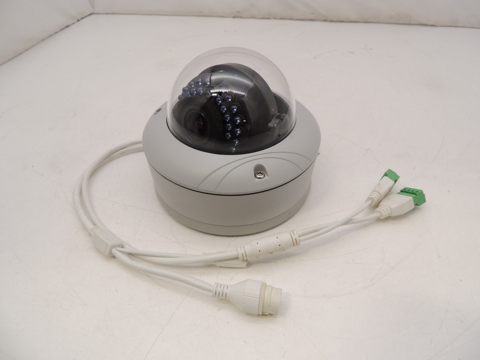 Interlogix TruVision TVD-5305 2MP IP Security Dome Camera 12V or PoE