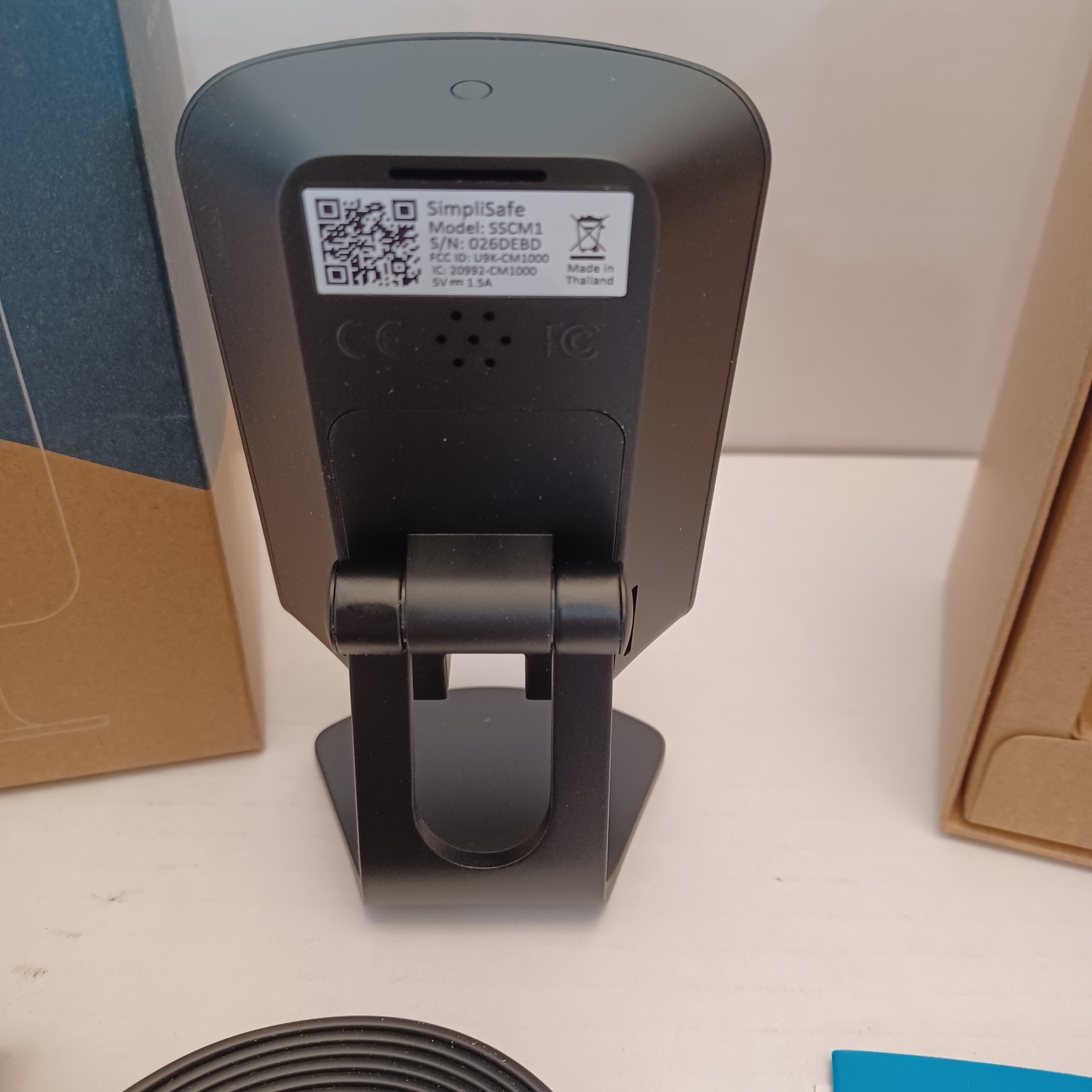 SimpliSafe SimpliCam WiFi HD Indoor Security Camera Model SSCM1 – NEW IN BOX