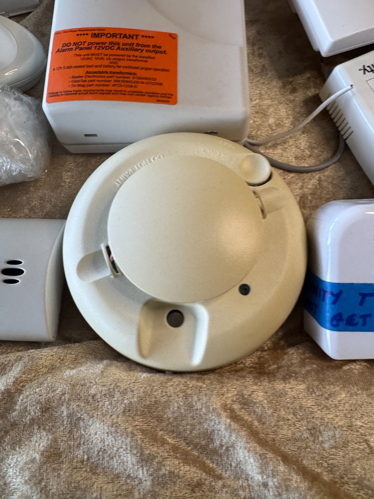 Xfinity / Honeywell Home Security System Components Lot–Cameras,Keypads,Sensors