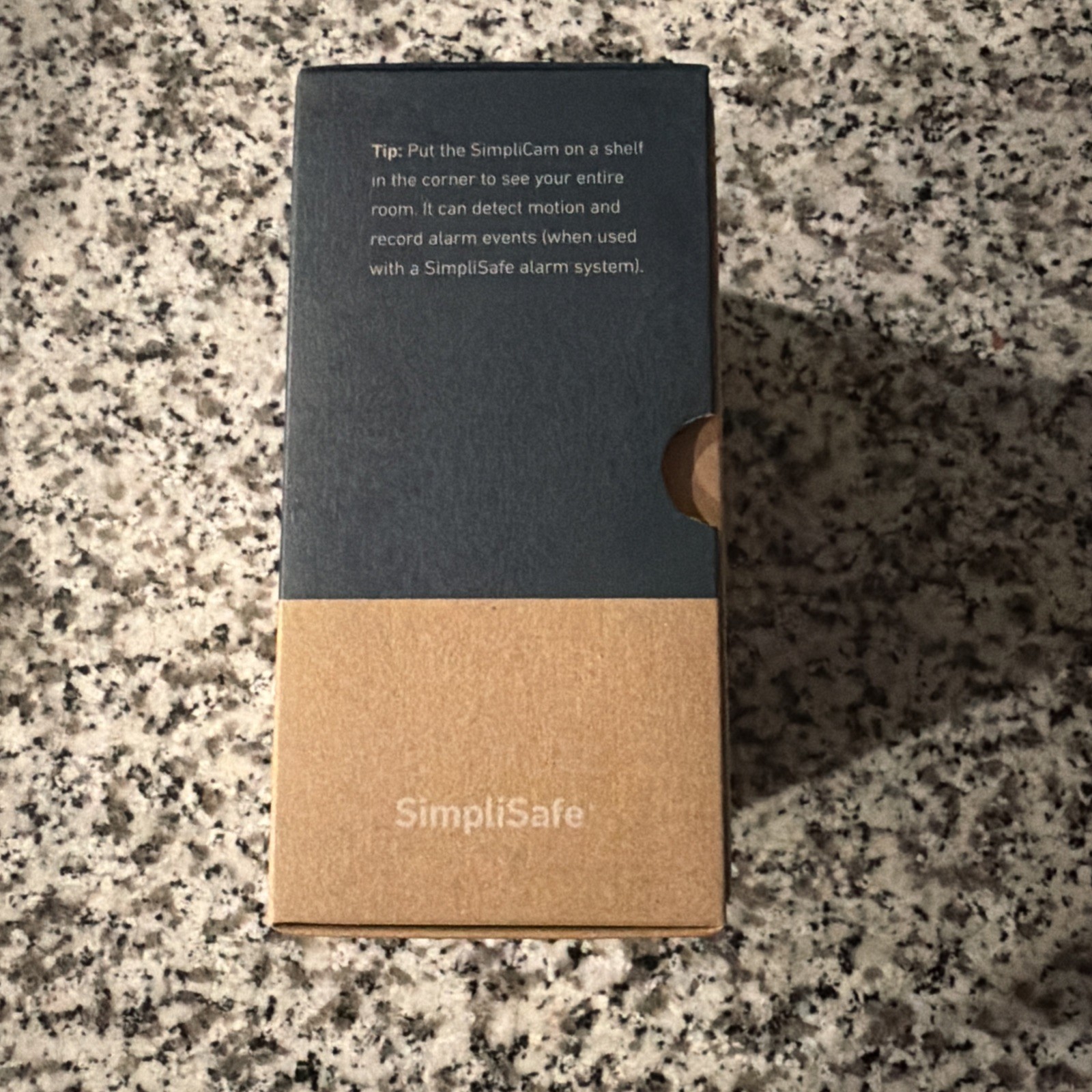 SimpliSafe SimpliCam Indoor Camera Wi-Fi HD Security Camera SSCM1 – NEW IN BOX!
