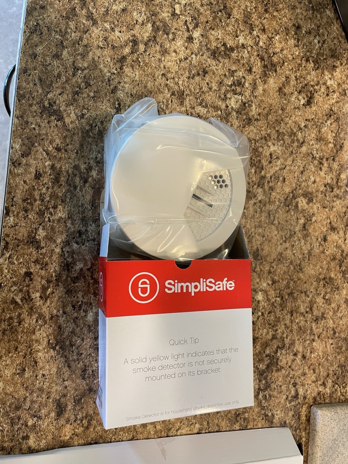 New Simplisafe Home Security And Safety System Complete large starter kit 12 pcs
