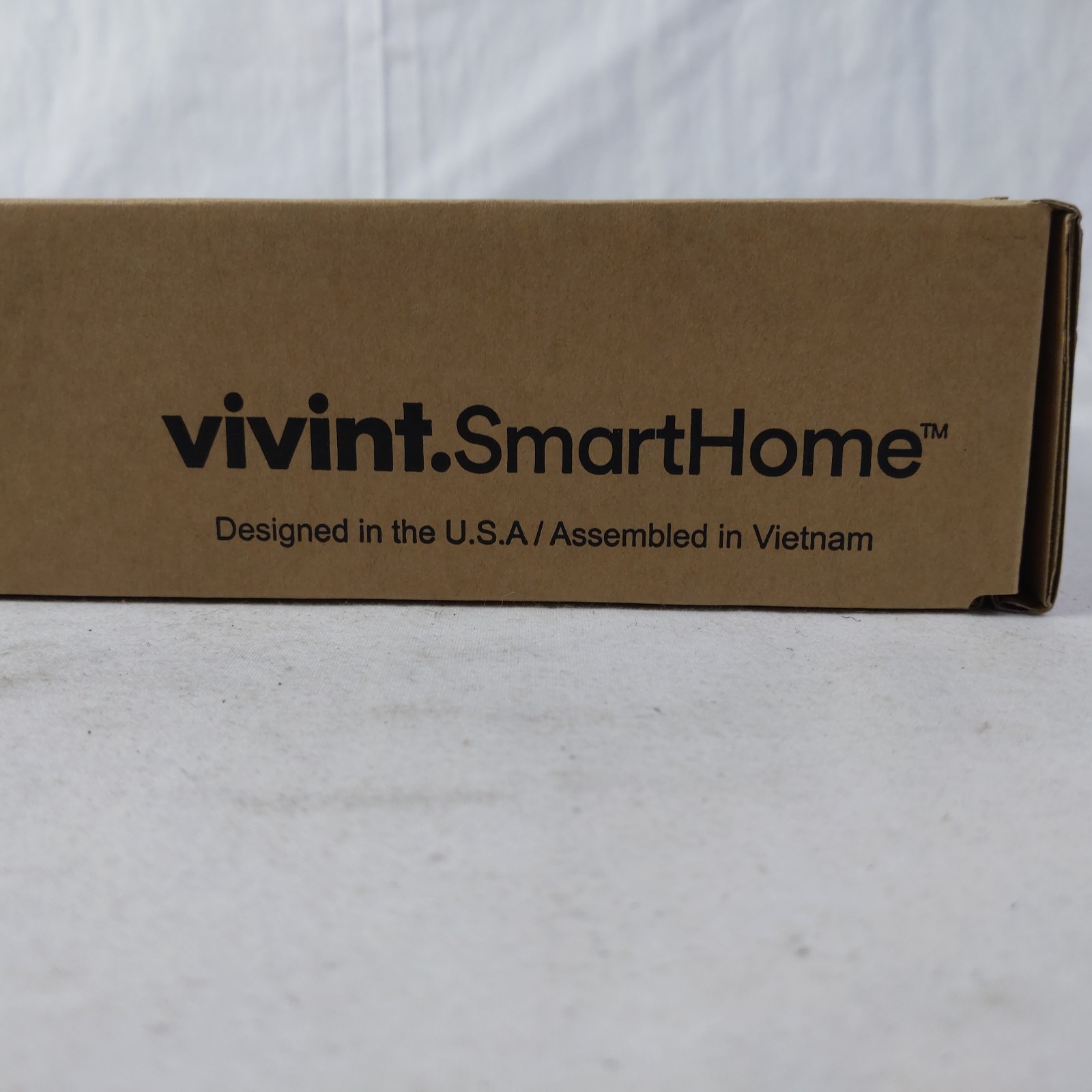 Vivint Smart Home Panel Smart Hub VS-SH2000-C00 White
