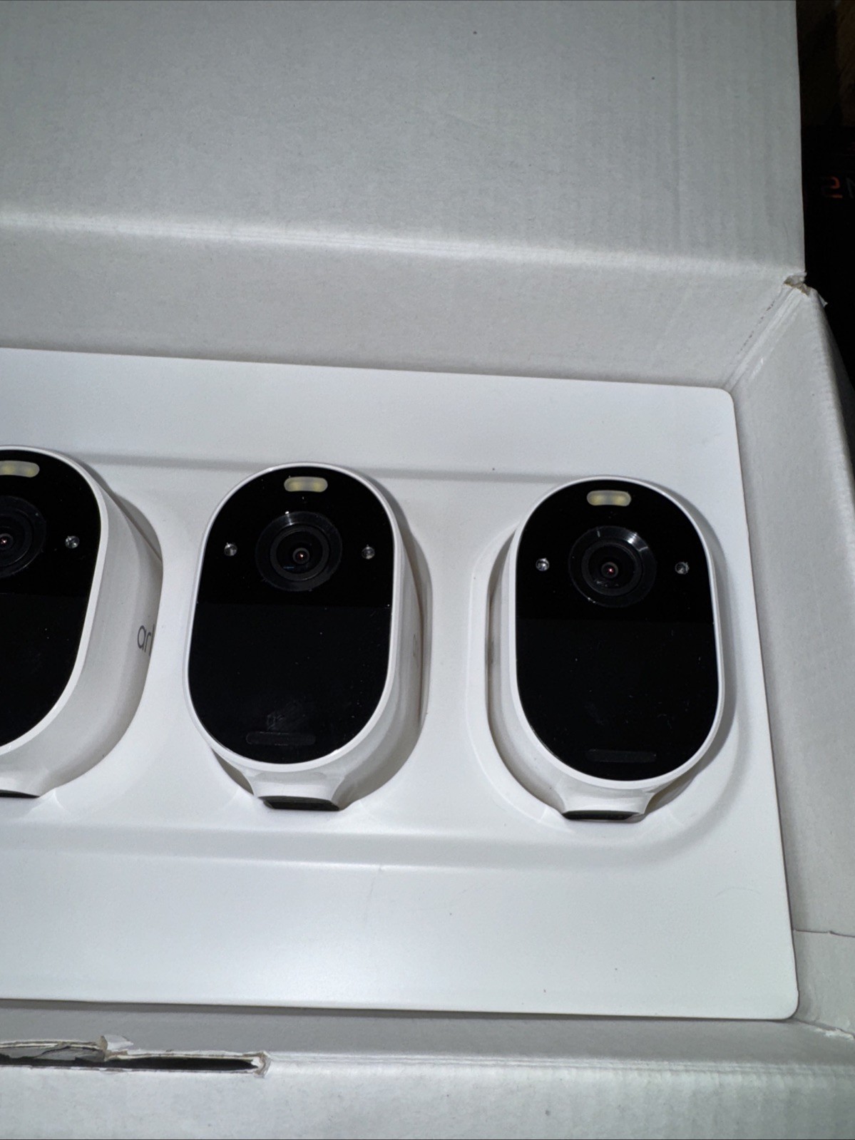 Arlo VMK2430 Wireless Security Bundle *OPENBOX*