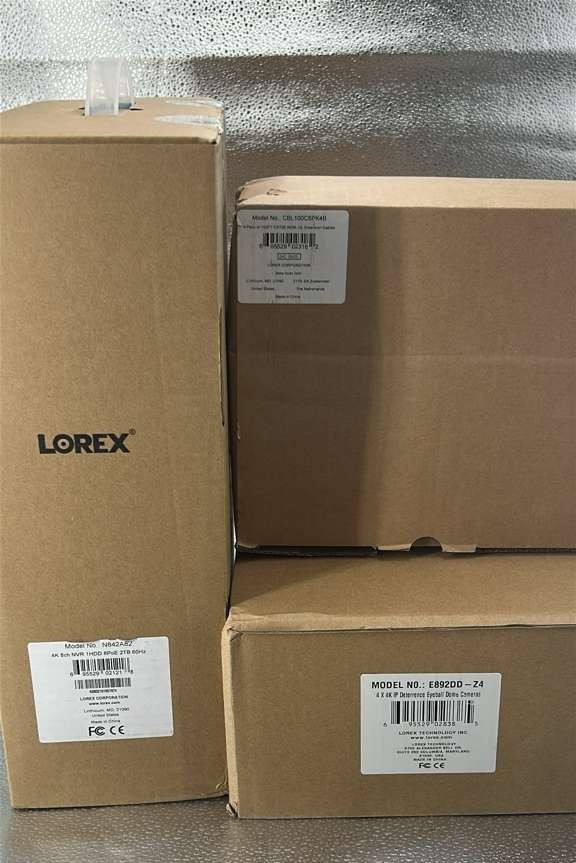 Lorex 4K 8CH NVR Security System 2TB 4 PoE Cameras Dome Motion Detection – New