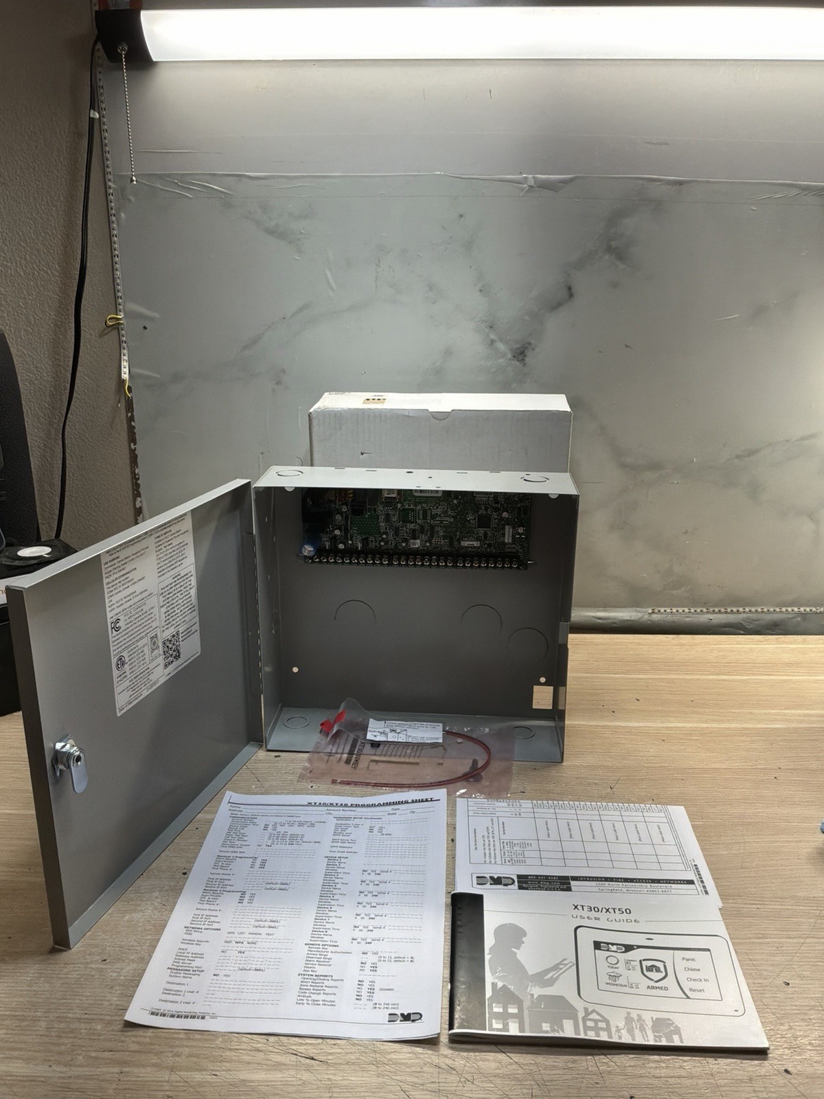 DMP XT50DM-G/ PANEL/ JUA3757
