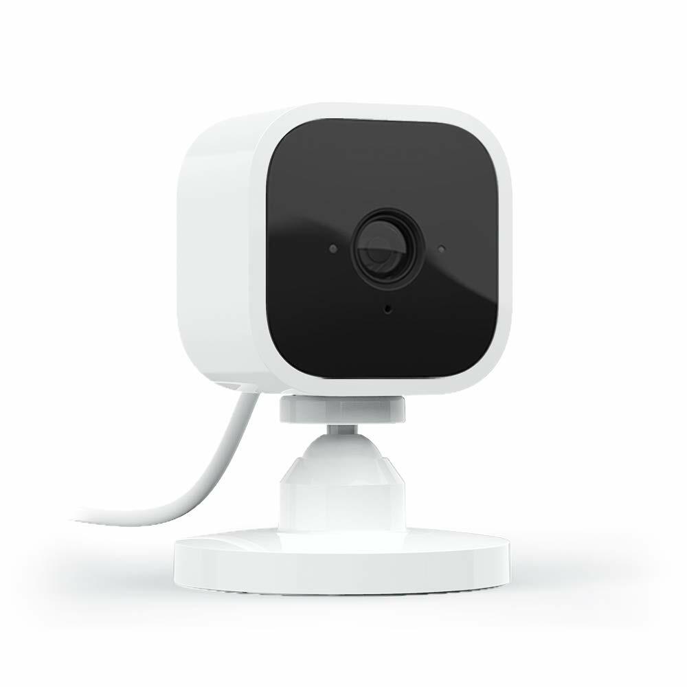 Blink Mini – Compact indoor plug-in smart security