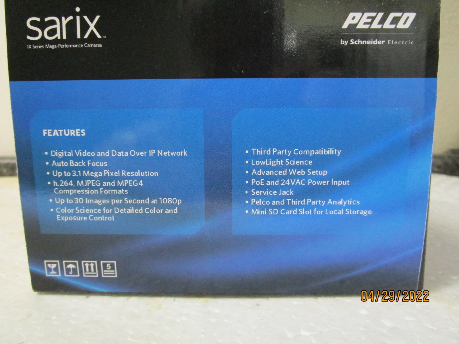 Pelco by Schneider Sarix IX Day/Night Network Camera IX-BASE