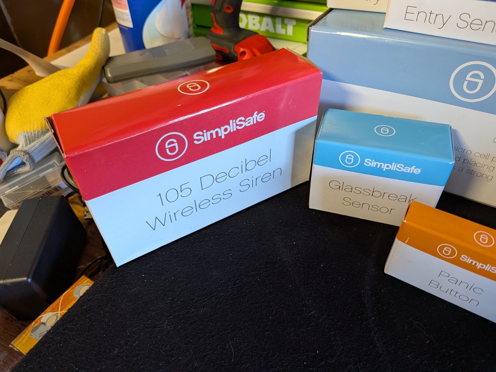 SimpliSafe Lot Of 29 Items