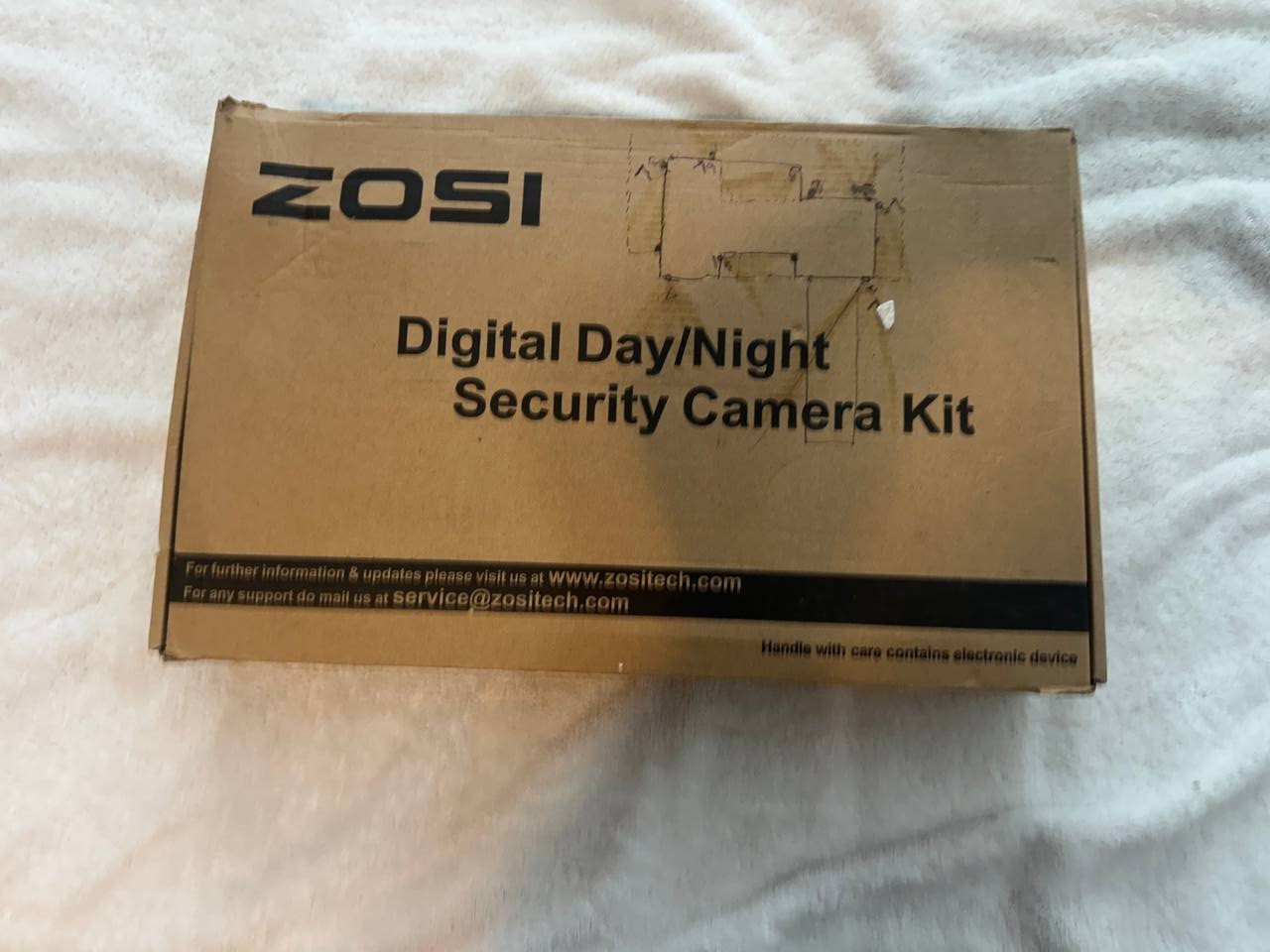 ZOSI 4AK-2611A-W-US Digital Security Camera System 4-Pack