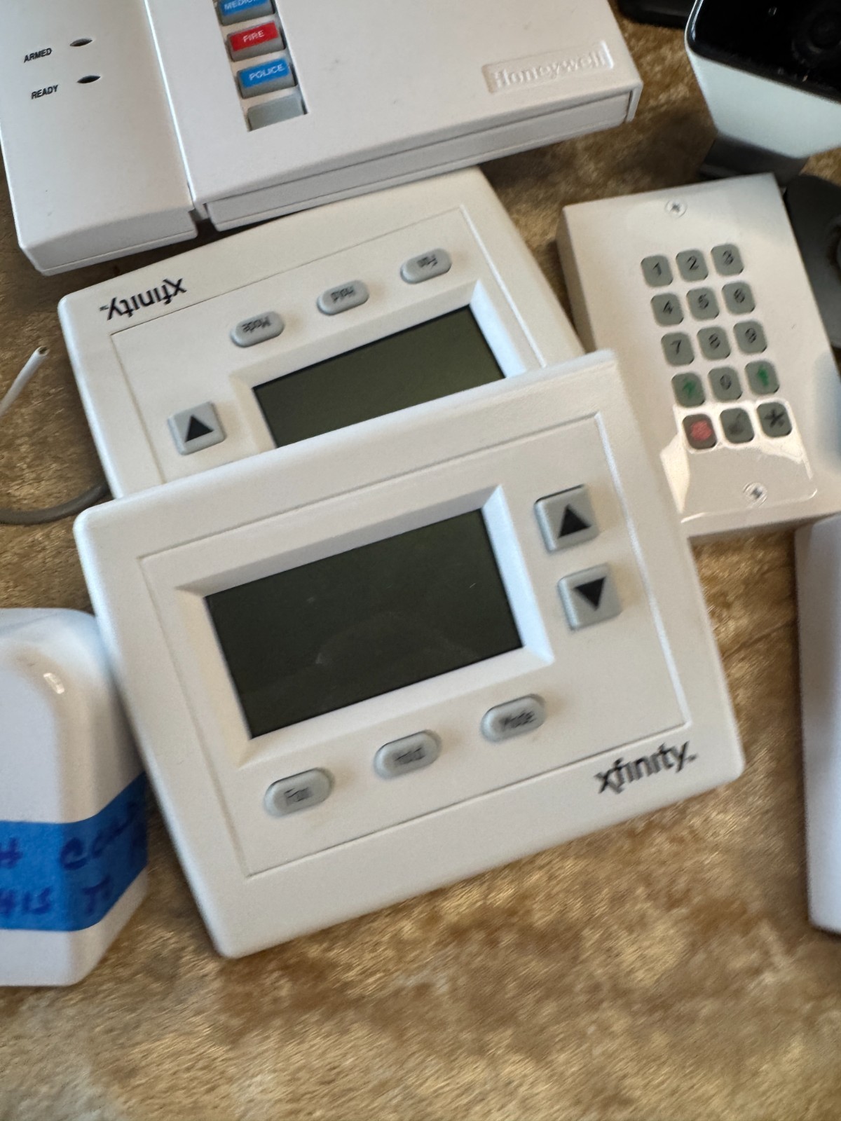 Xfinity / Honeywell Home Security System Components Lot–Cameras,Keypads,Sensors