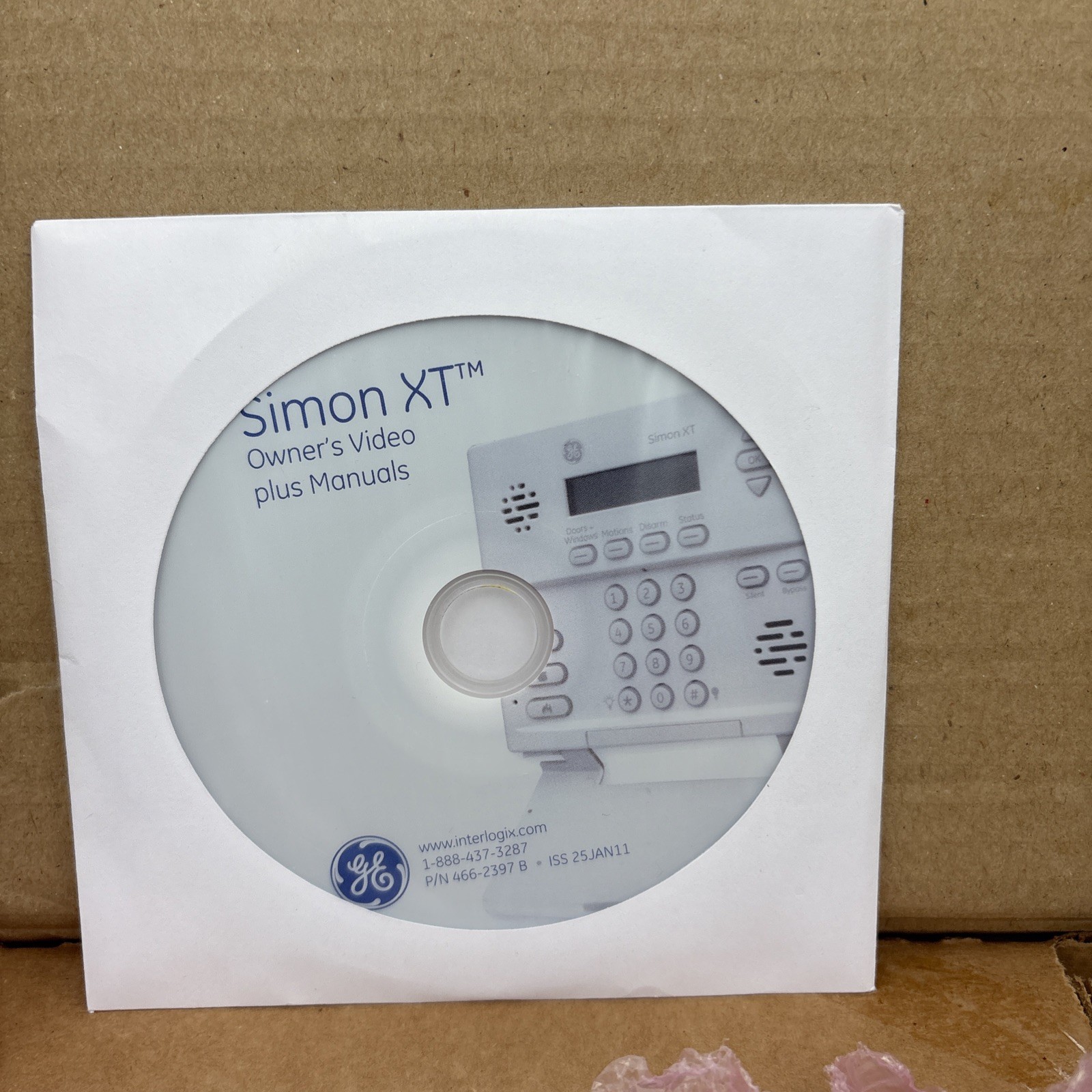 GE Simon Interlogix XT 600-1054-95R-SUM4 Home Security Unit With Battery