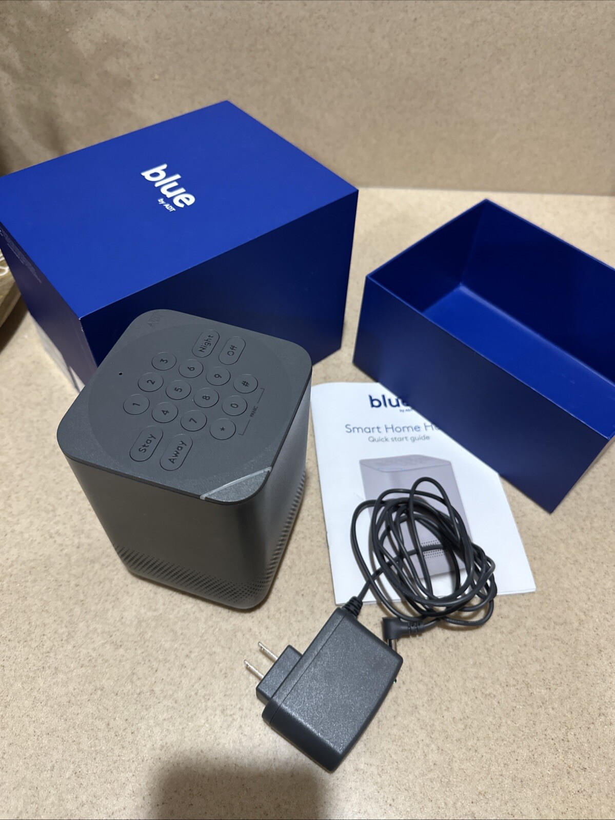 Blue by ADT Smart Home Hub Graphite S40LR0-01-GR