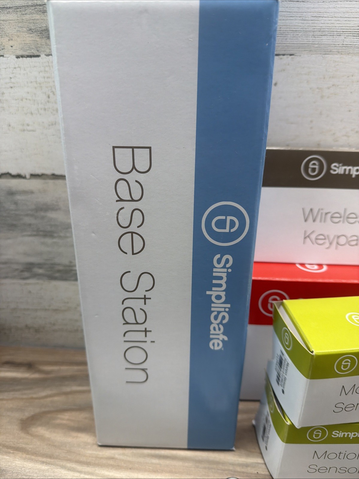 SimpliSafe Home Security System 15 Pcs