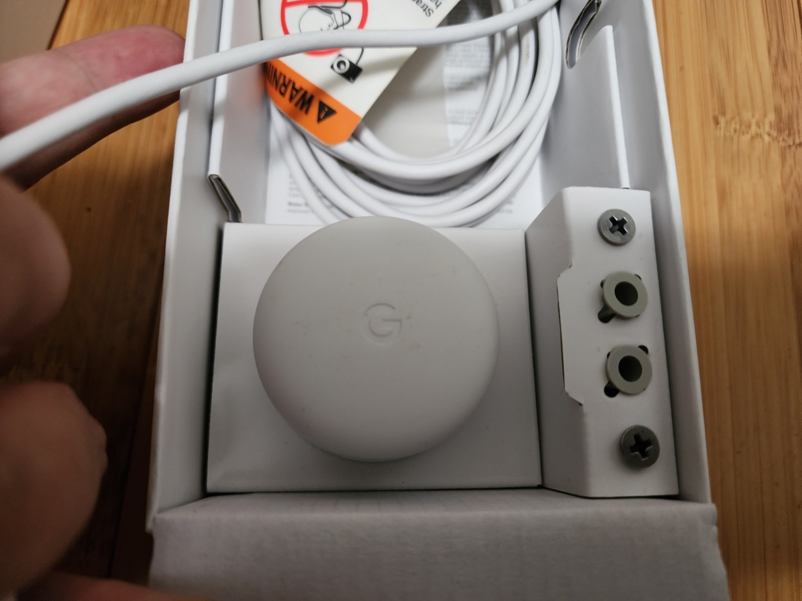 Google Nest Cam Indoor Wired 2nd Generation Security Camera White TESTED, WORKS!