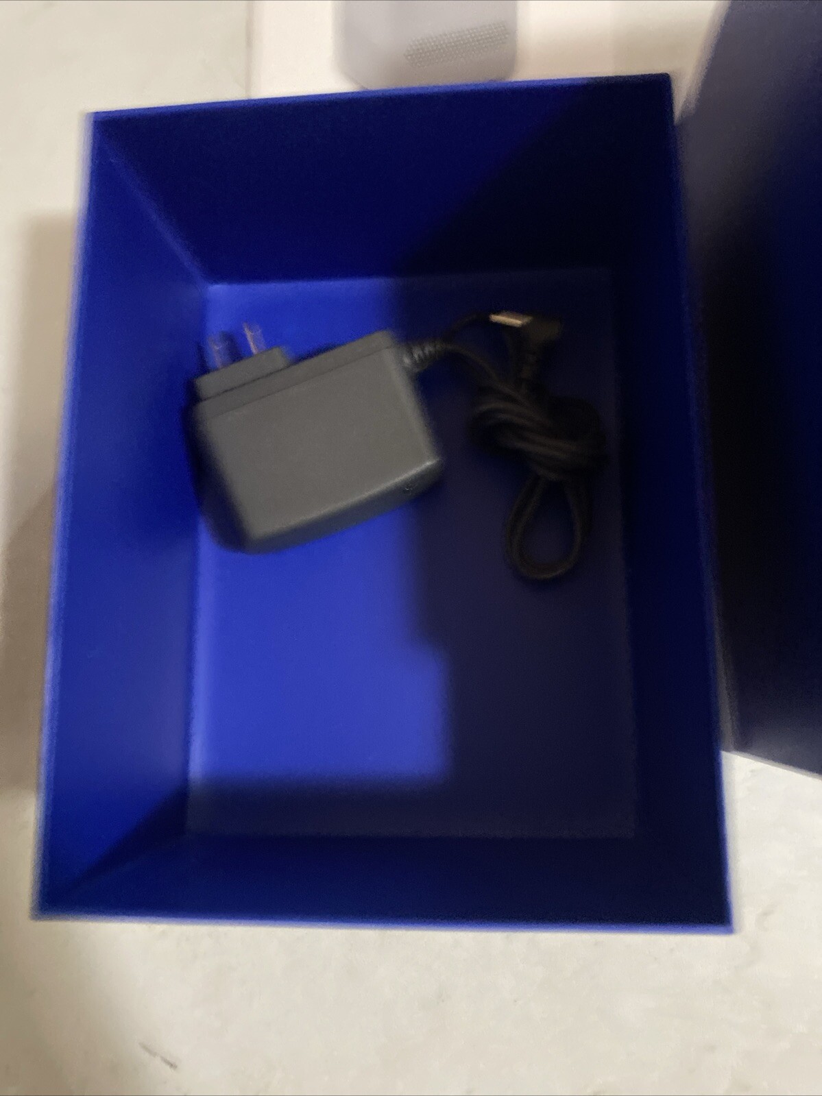 BLUE By ADT Smart Home Hub Master Base Unit Model S40LR0-01 Graphite
