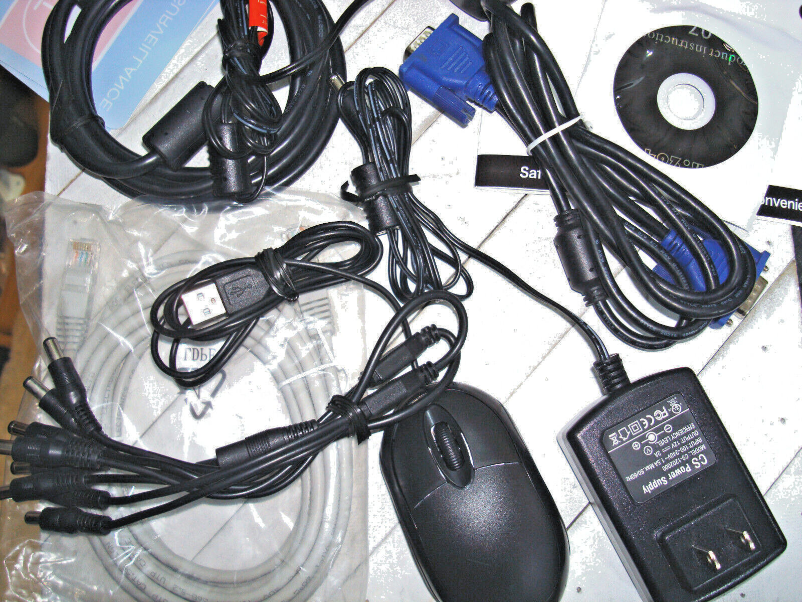 SANNCE DU-L81A1T 8 Ch DVR w/ 1 TB Formatted Hard Drive with Accessories