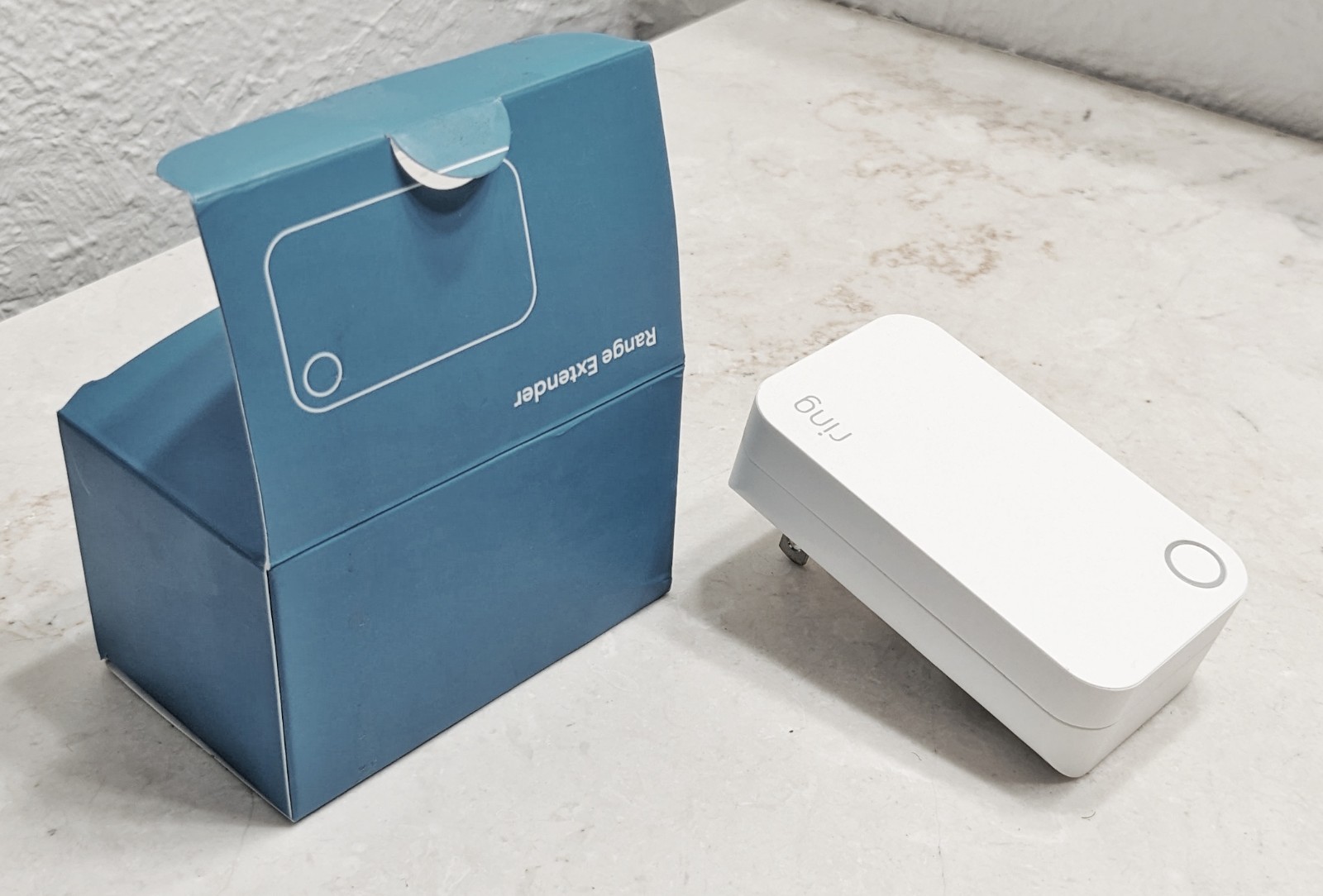 Ring Alarm Range Extender (2nd Gen) – White