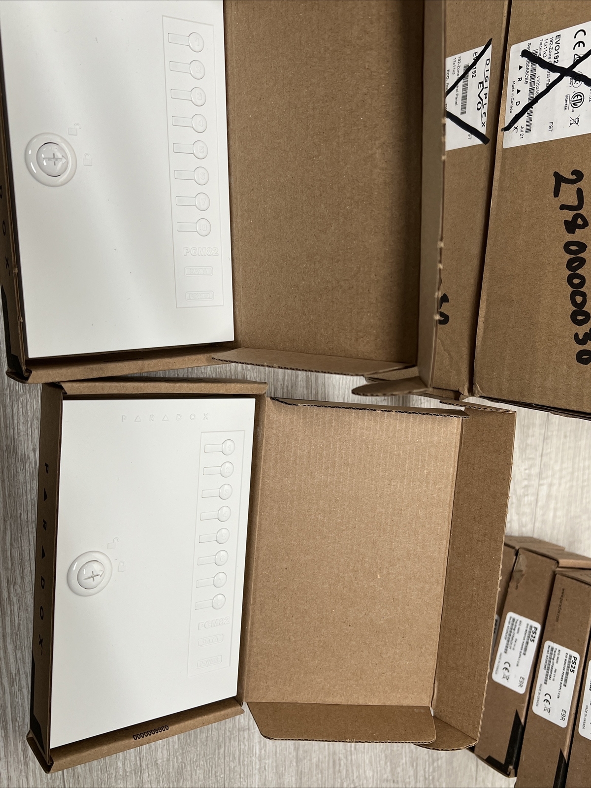 Lot Of Paradox Security Parts (see pictures and details)