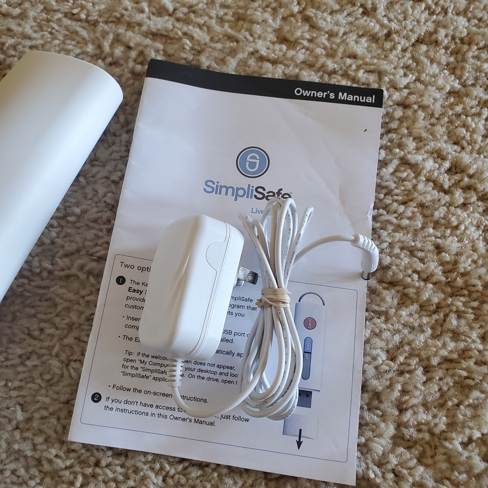 SimpliSafe White 10 1/2″ Base Station Transmitter Module BS1000 With Charger