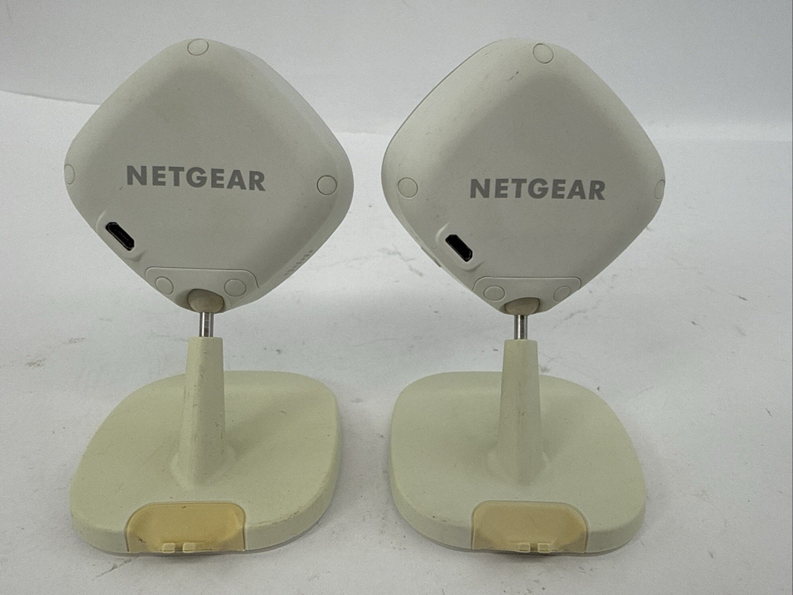 2 Netgear VMC3040 Indoor/Outdoor Security Camera Bundle w/VMB3000 Base Station