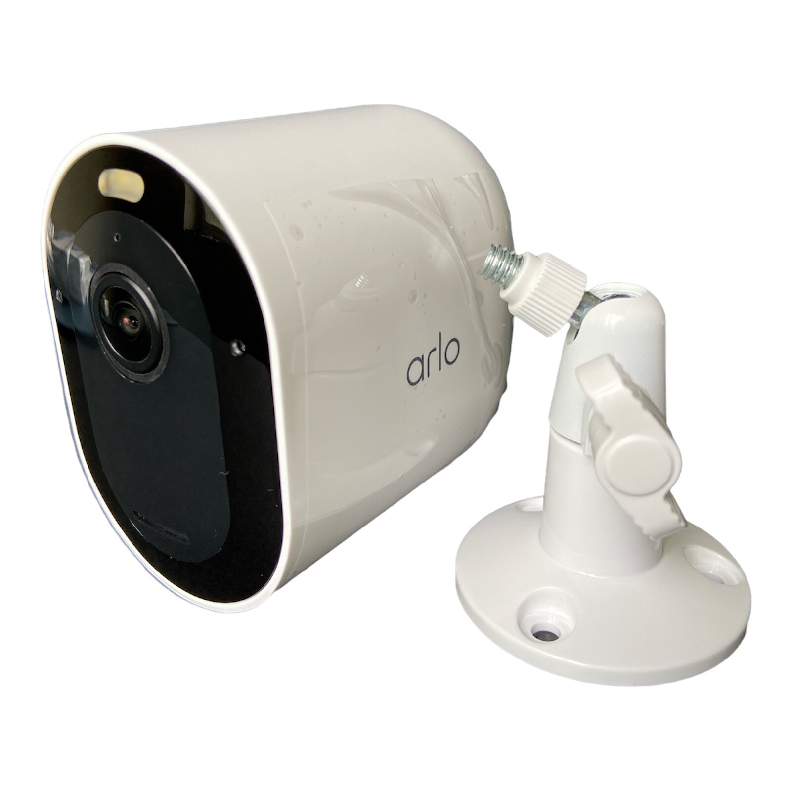 Arlo Pro 4 2K HDR Wireless Spotlight Security Camera – Battery sold separately