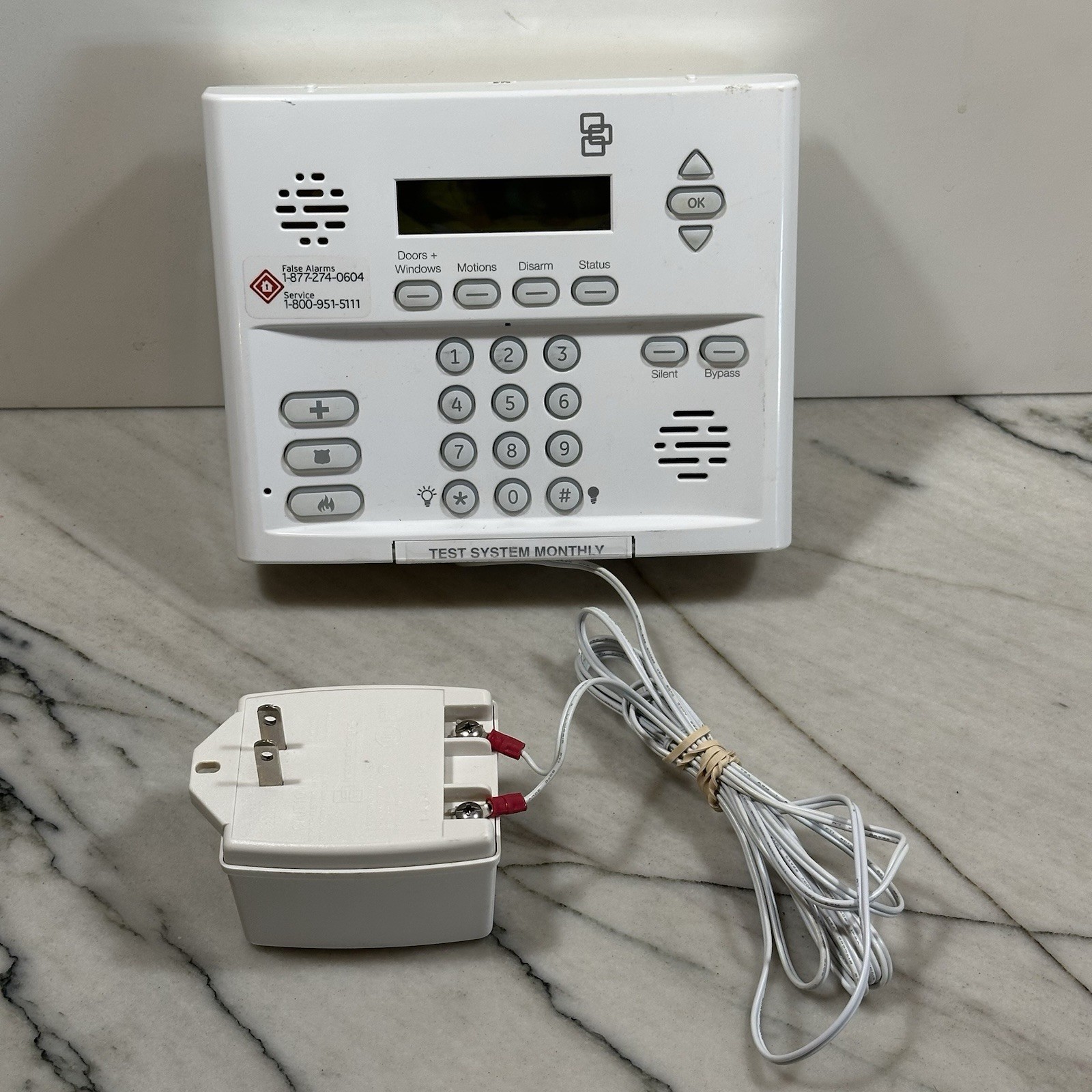 Interlogix GE Security Panel 600-1054-95R-11 w/ Power Adapter