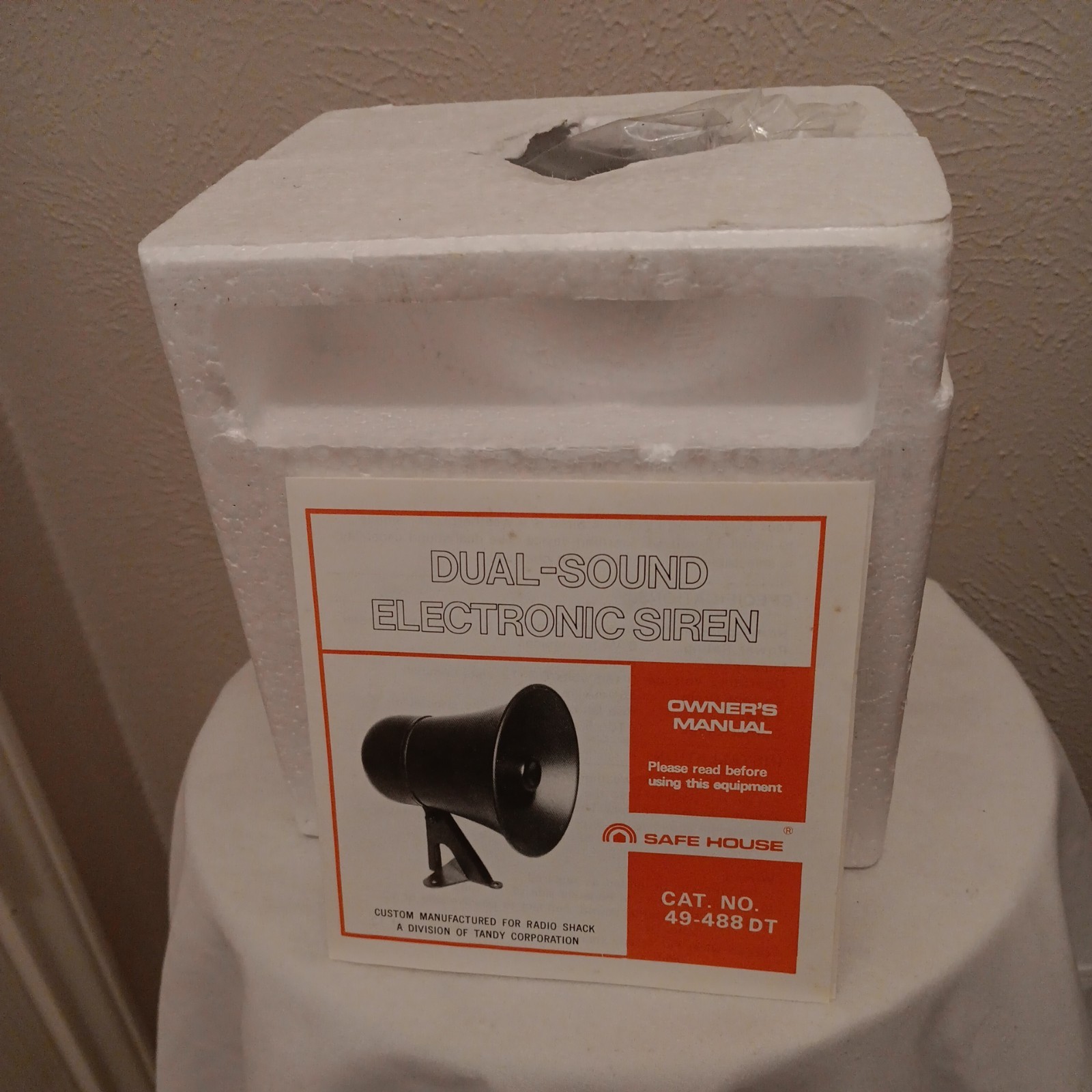 Safe House Indoor/Outdoor Two Sound Electronic Siren Alarm 49-488DT.