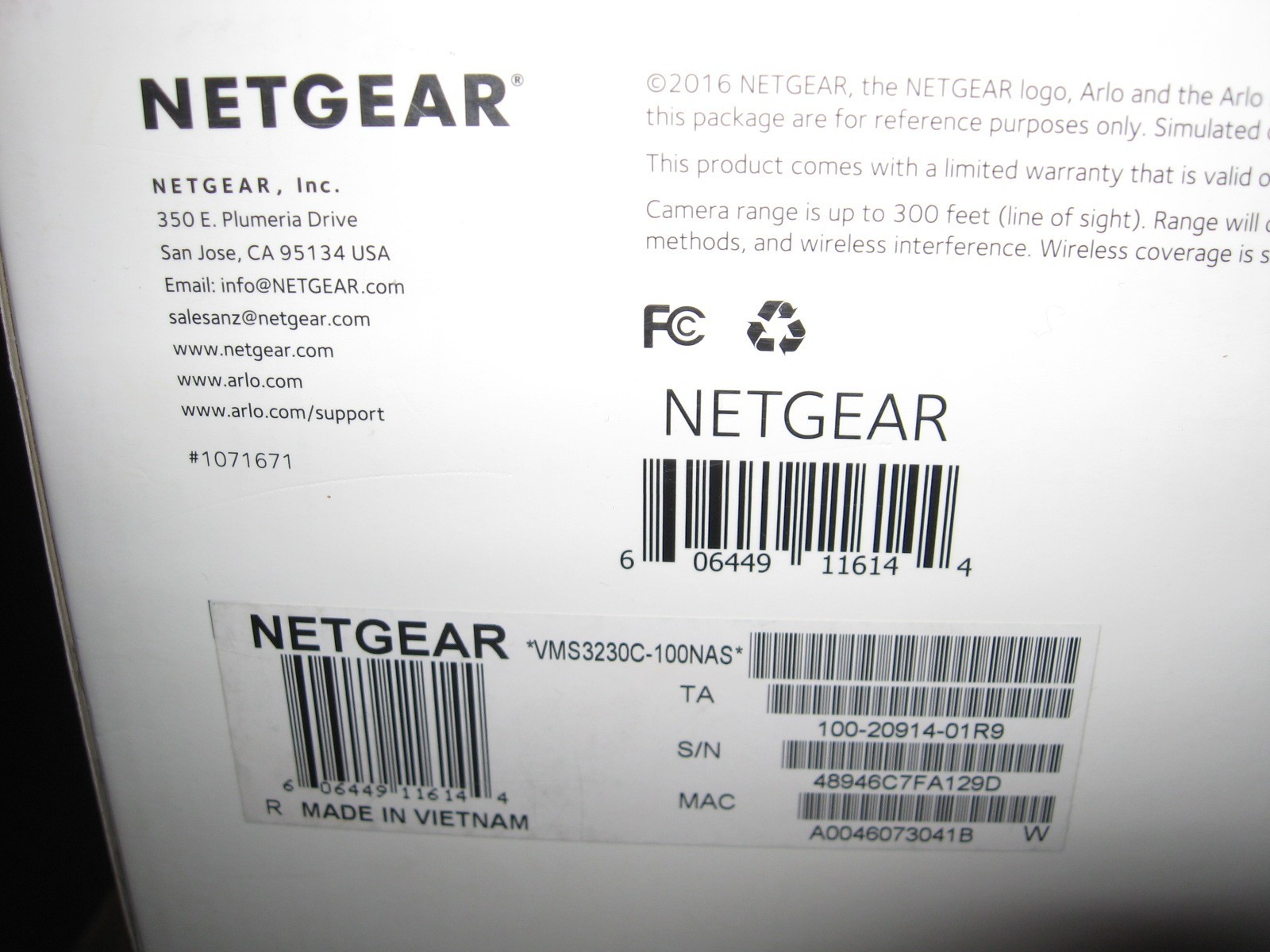 rmk99 Netgear Arlo 2 Camera Wireless Security System w/Base, Cords NIB st135