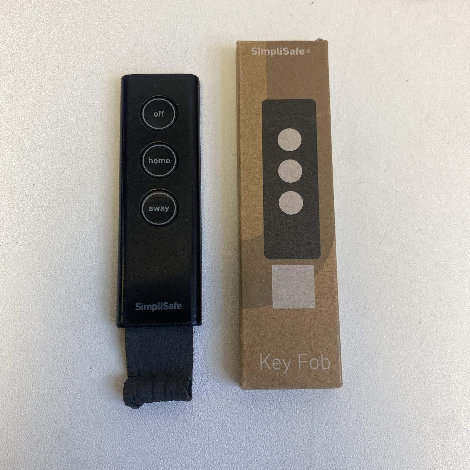 SimpliSafe Security System Bundle – Base Station/ Stake/Keypad/Fobs – Read Desc