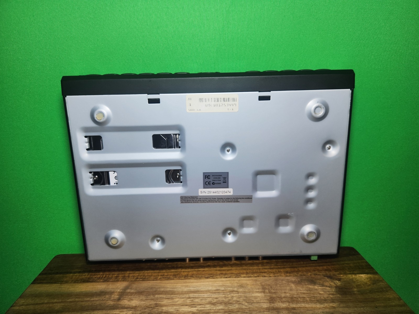 Swann 8Ch-DVR SWDVR-82550H / 500GB HD Box Only