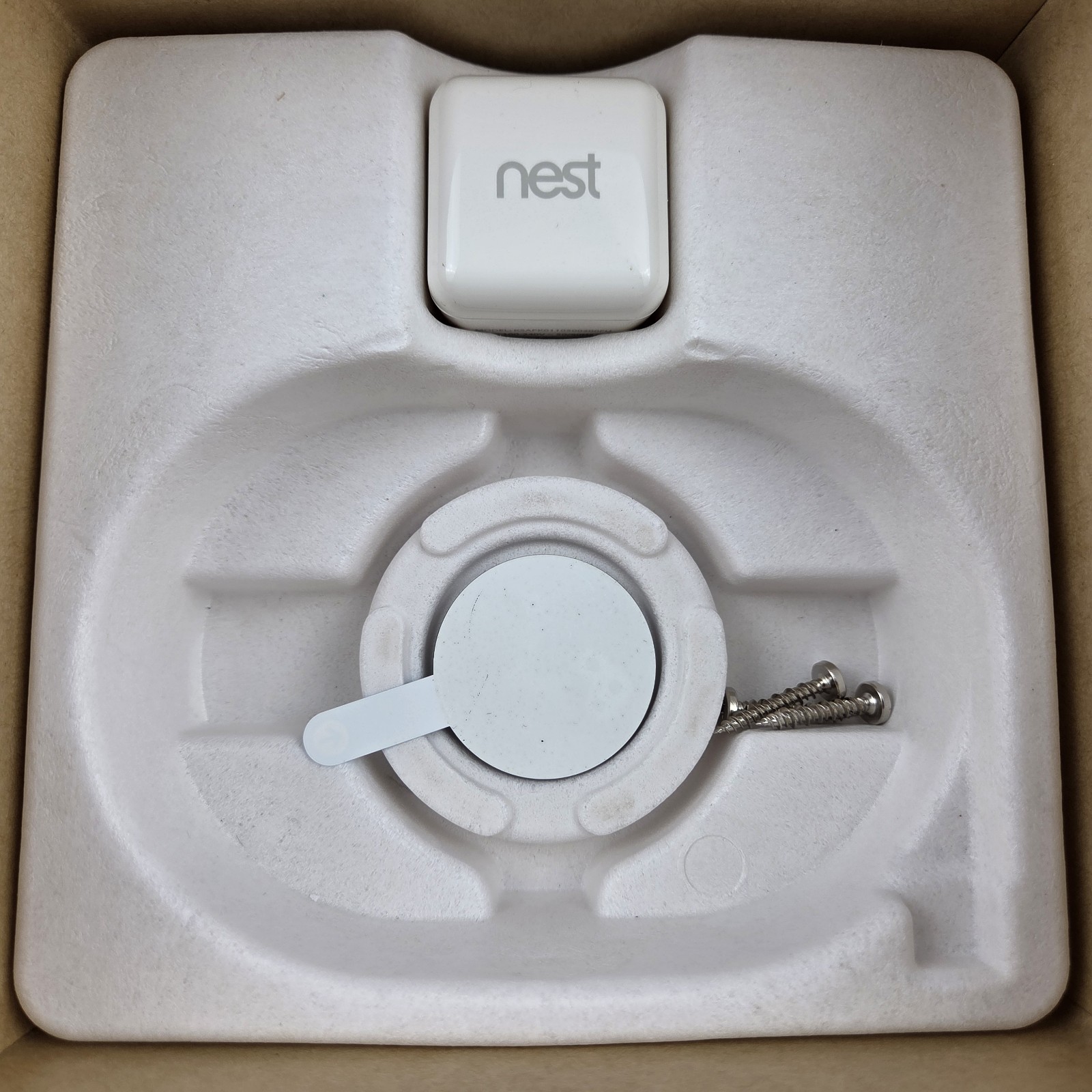 Google Nest Cam Indoor Black 1st Generation Magnet Mount w/Box A0005-NC1102ES