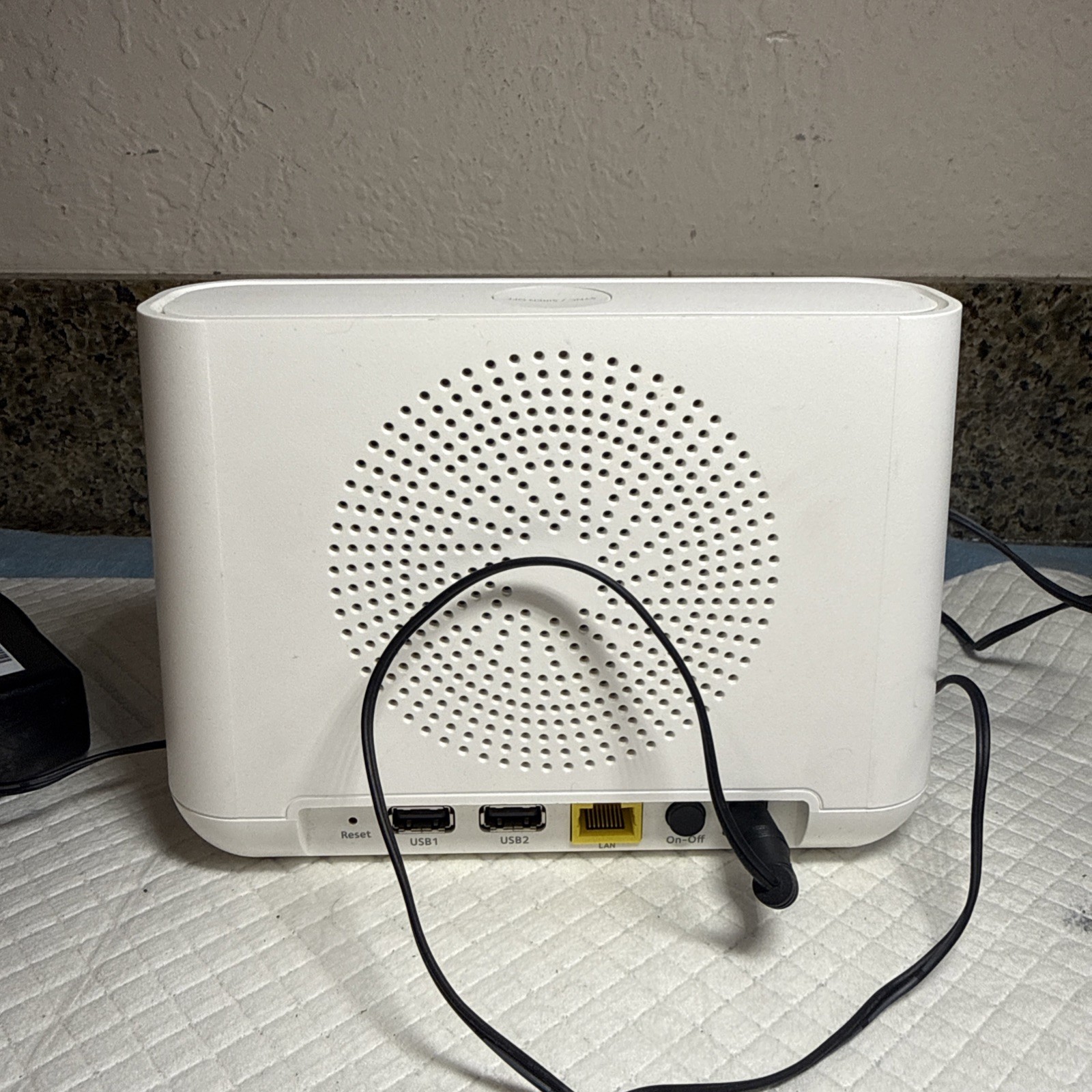 Netgear Arlo Base Station VMB4000 W/ Power – Tested Working