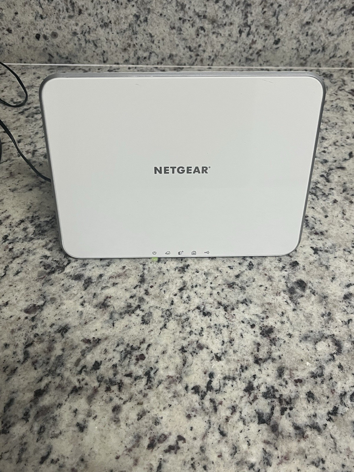 Netgear Arlo VMB3000 Smart Home Base Station W/ AC Power Adapter
