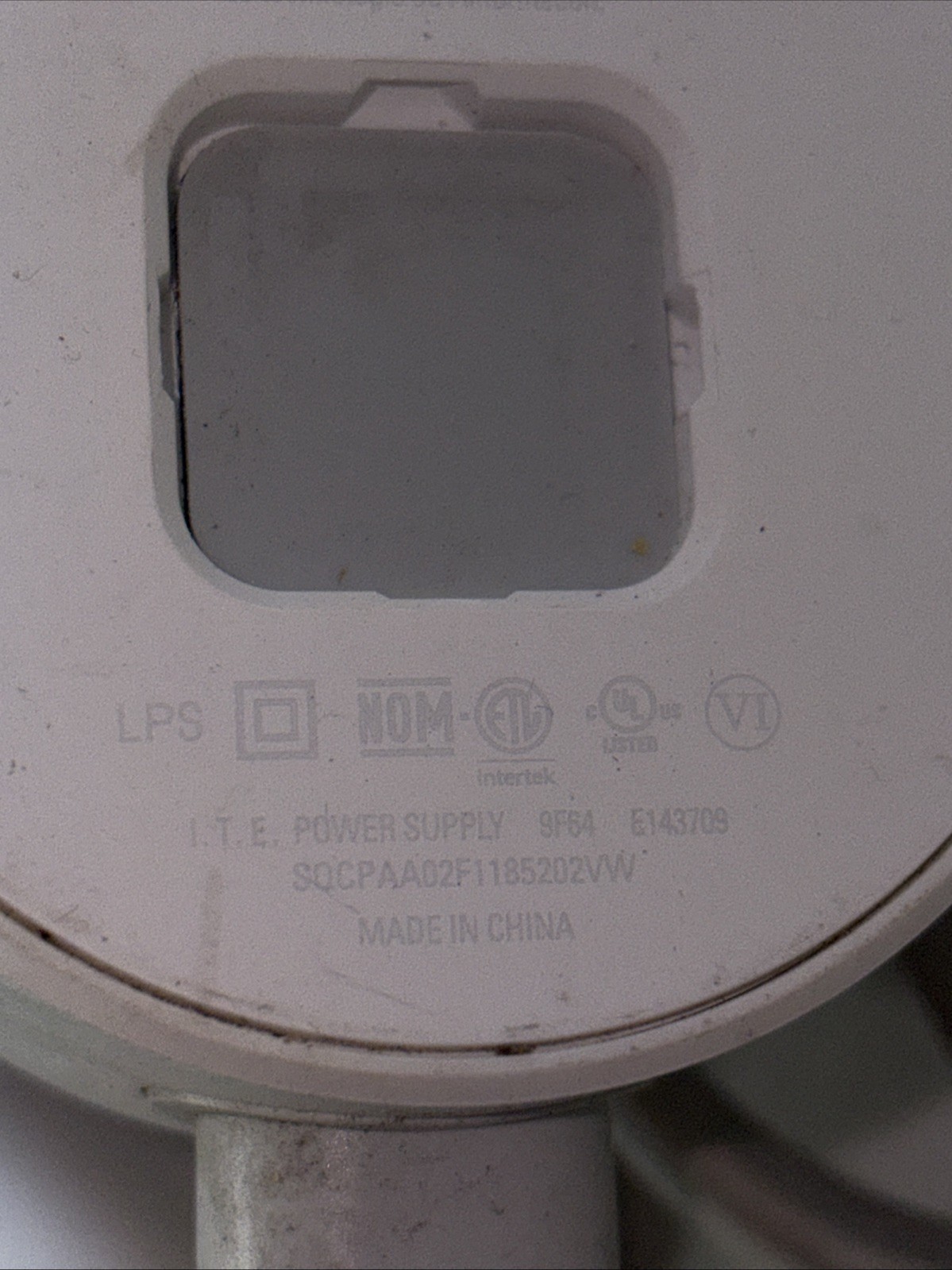 Google Nest 1st Generation A0033 White Weatherproof Night Vision Outdoor Camera