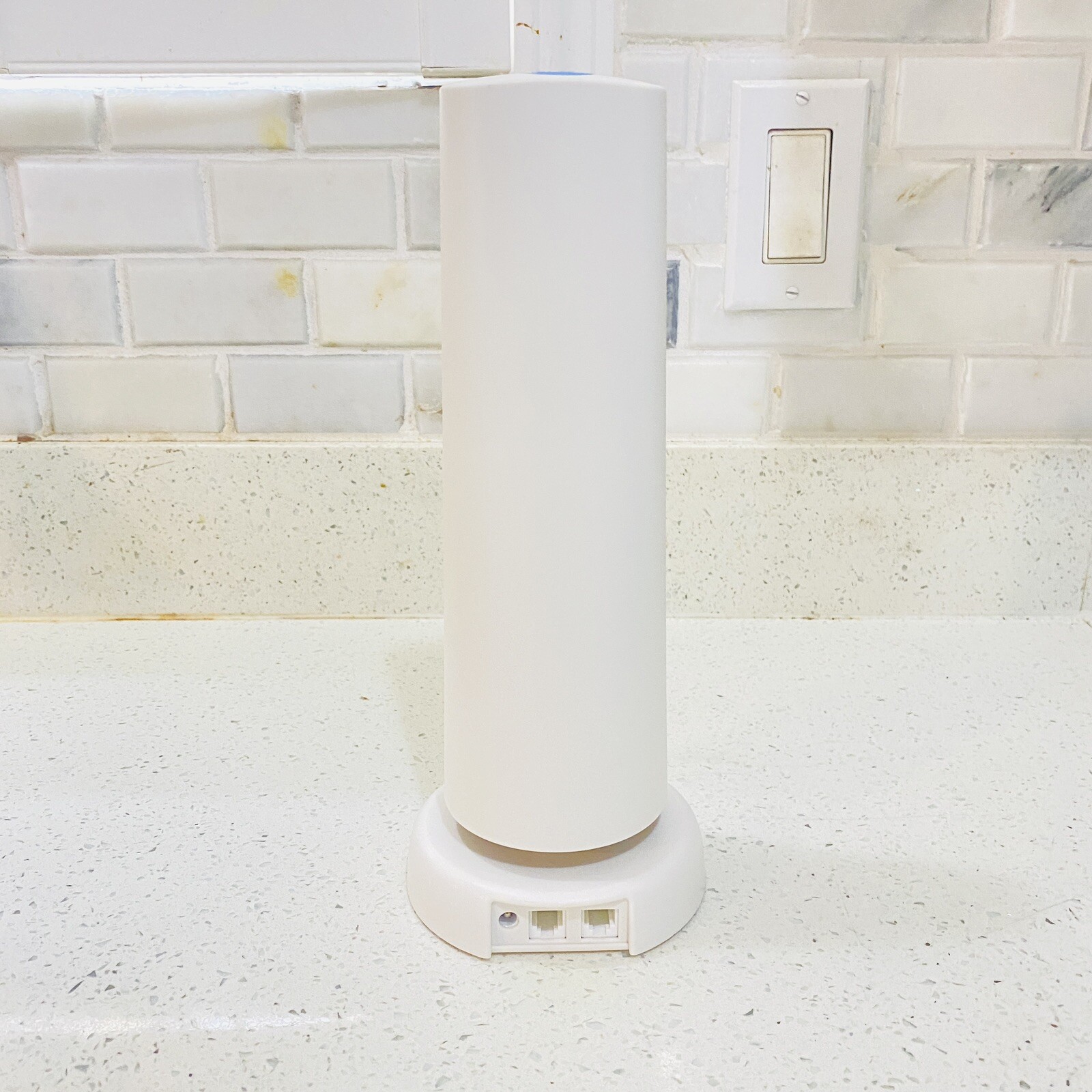 SimpliSafe Base Station W/ Power Cord BS2000 1st generation security AS IS