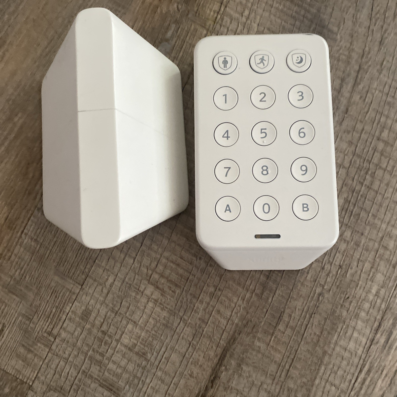 xfinity home security system sensor, camera, touch screen, keypad.