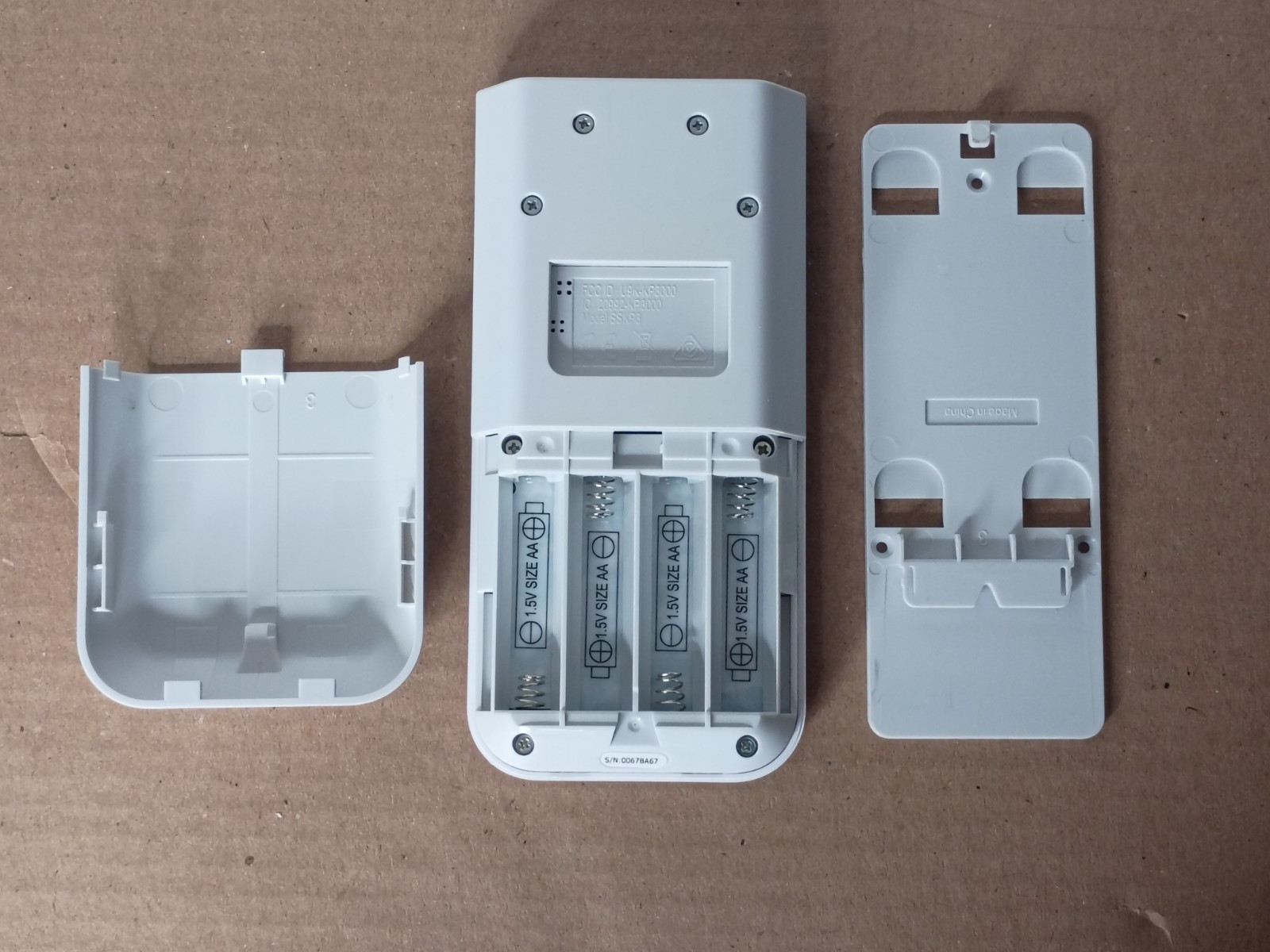 Set of 2 SimpliSafe SSBS3 WiFi Base Stations and SSKP3 Wireless Keypad