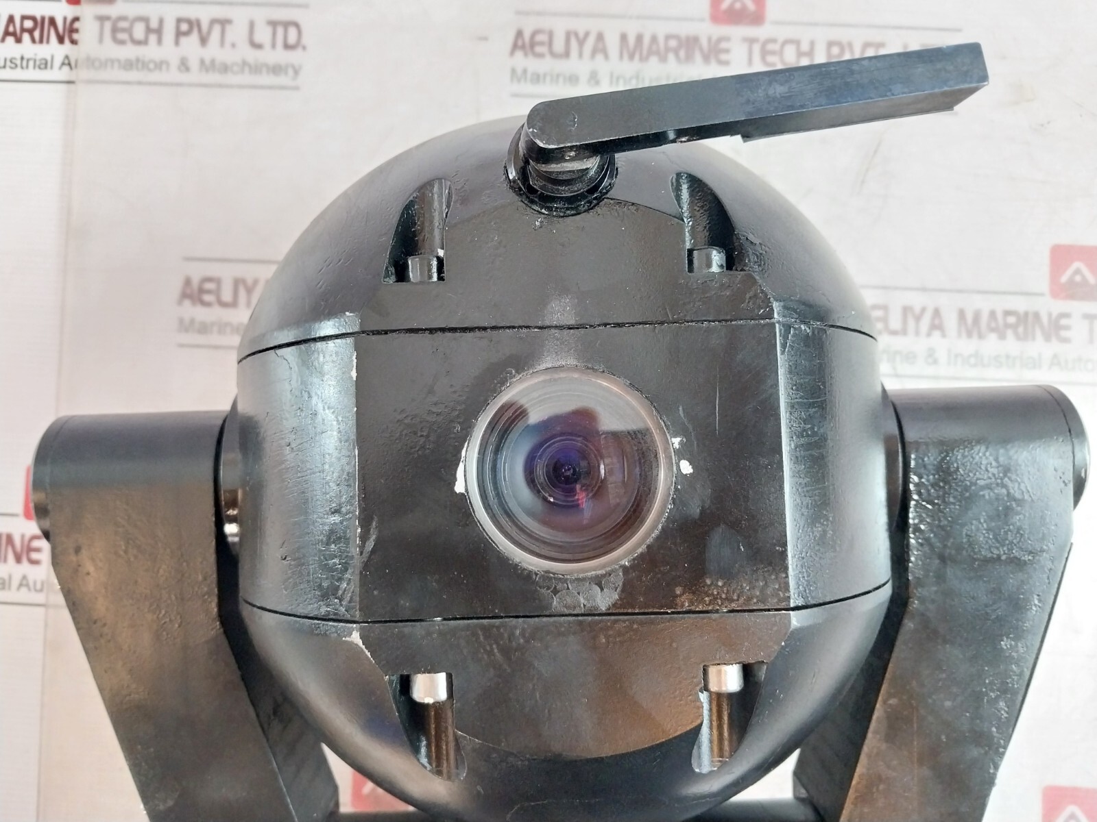 BOSCH MIC440 Explosion-Protected Security Camera 15-18V AC 255802